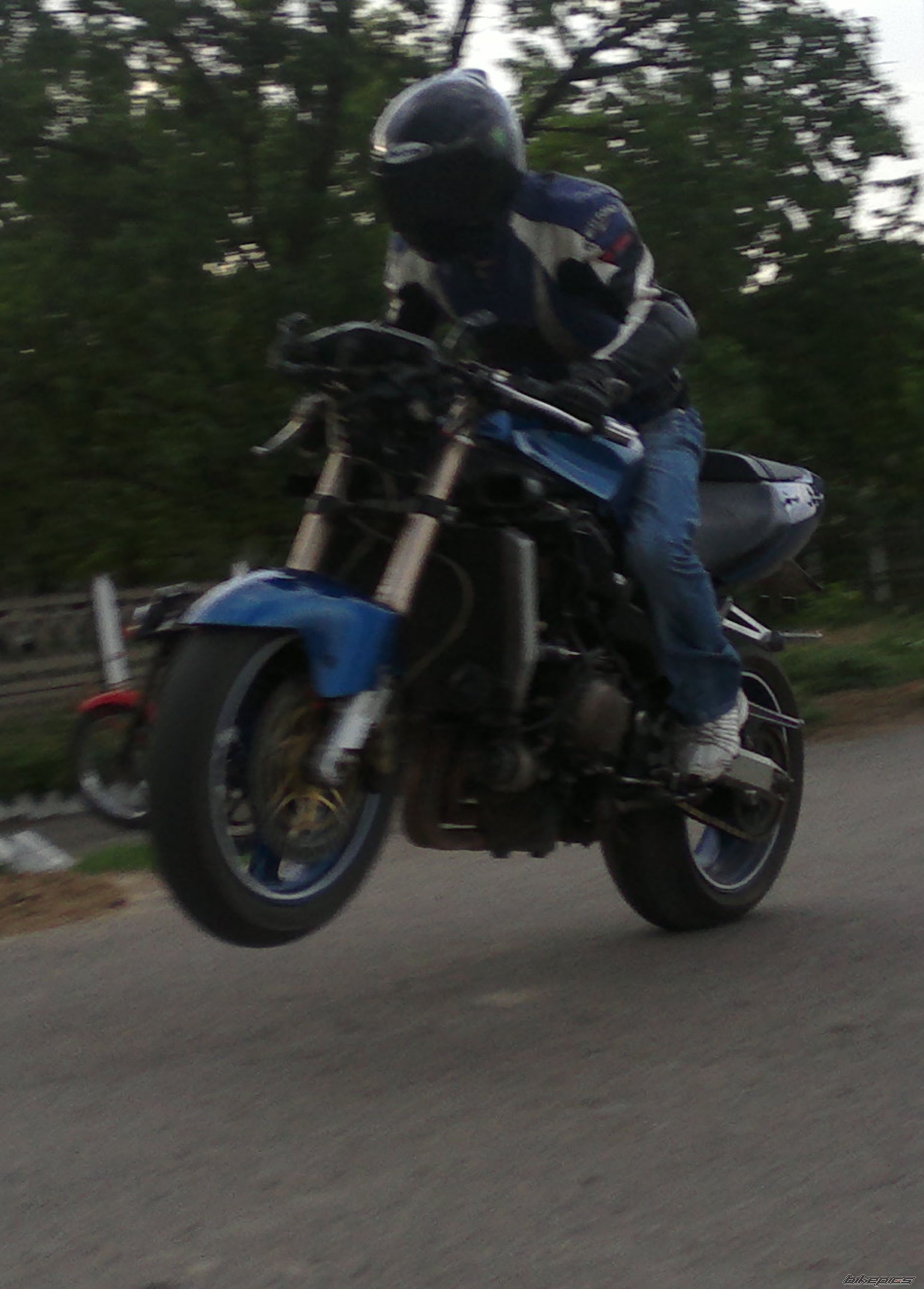 Photo 2493585
