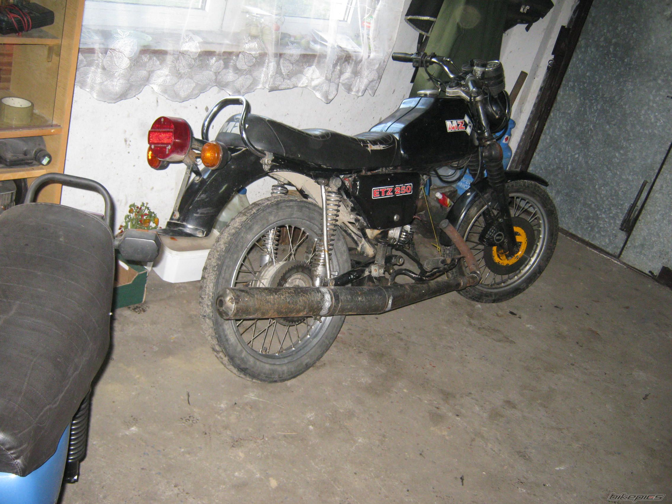 Photo 2494973