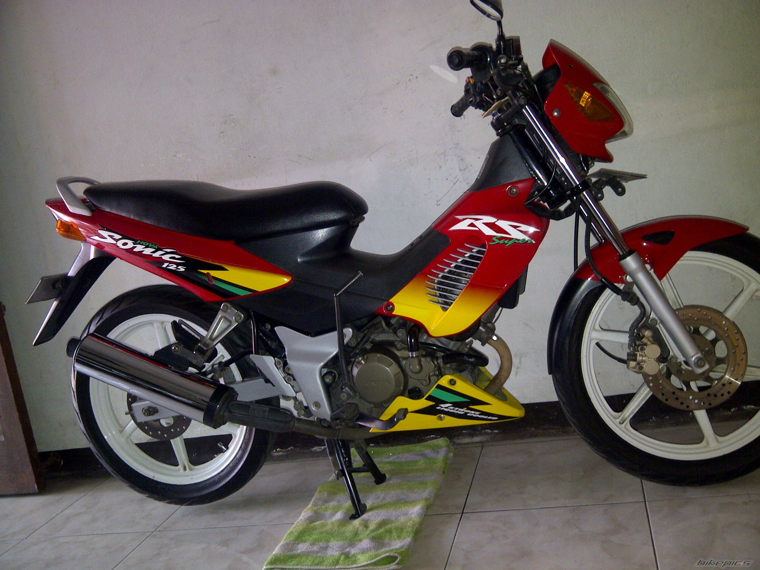 Bike Photo 2495111