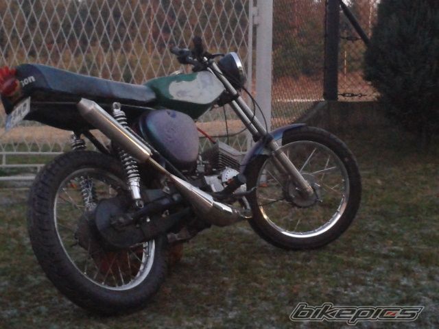Photo 2495342