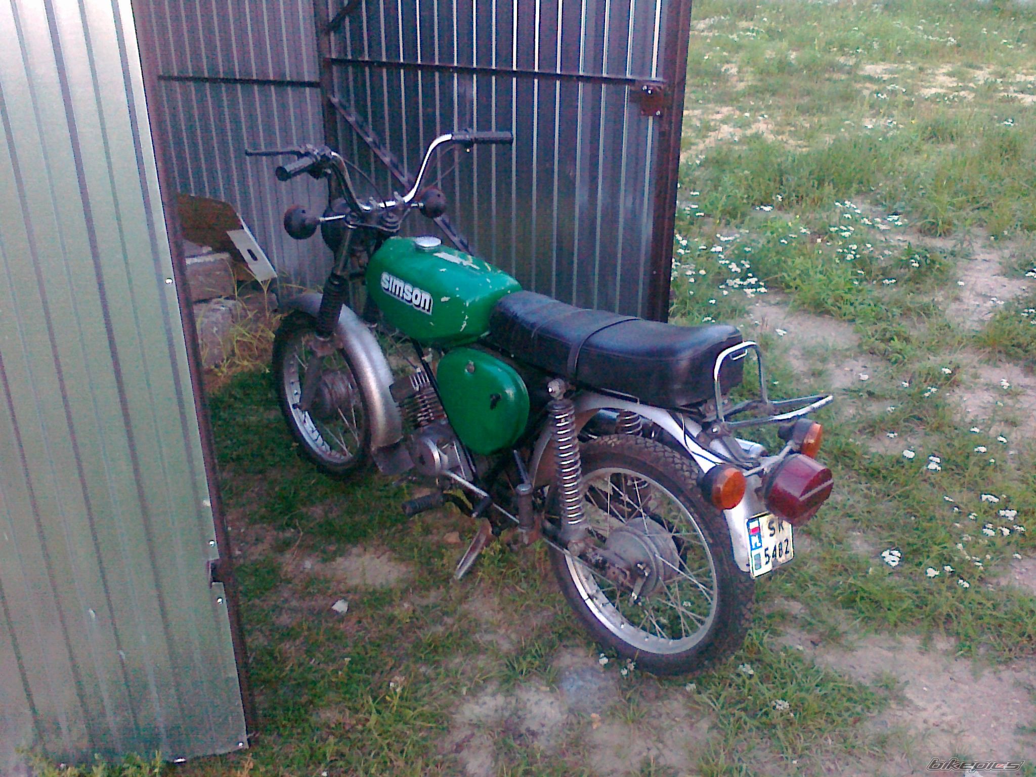 Photo 2495359