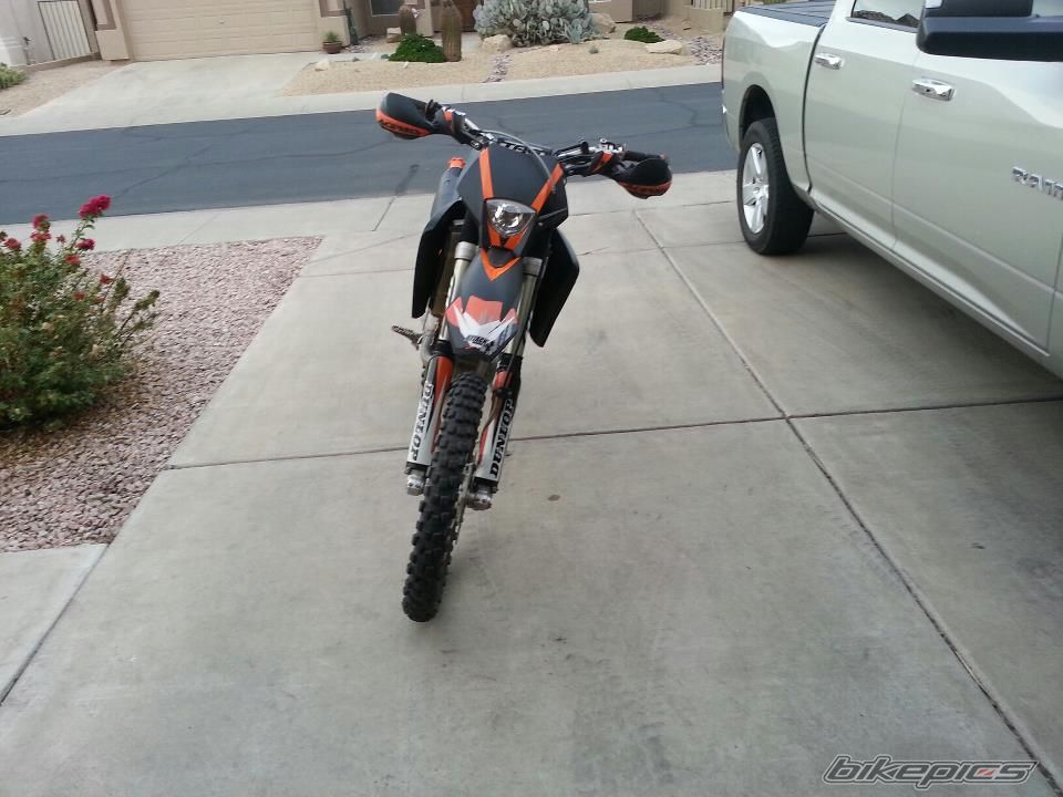 Photo 2495477