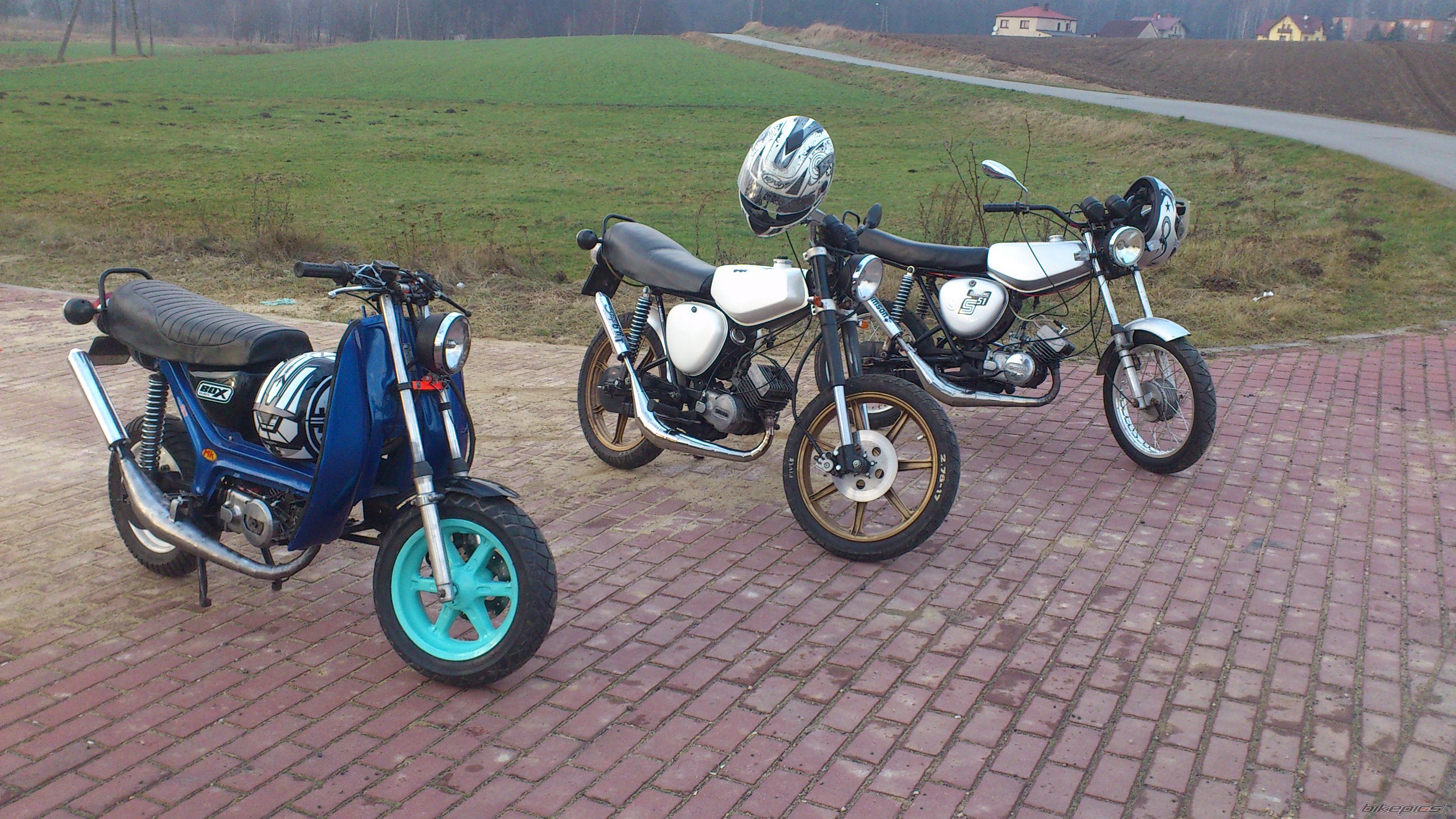 Photo 2495886