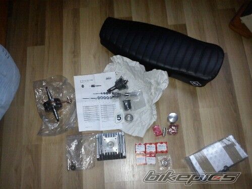 Photo 2495888