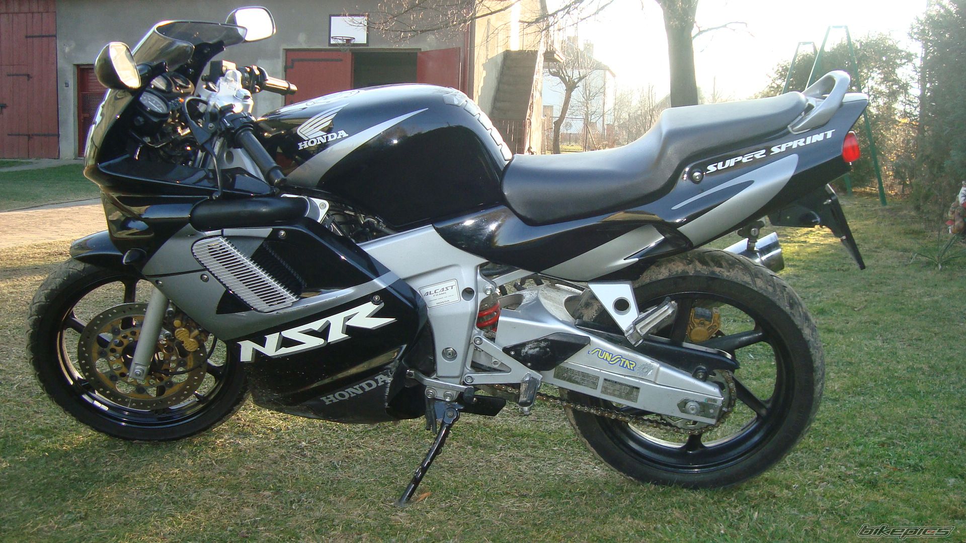Photo 2496465