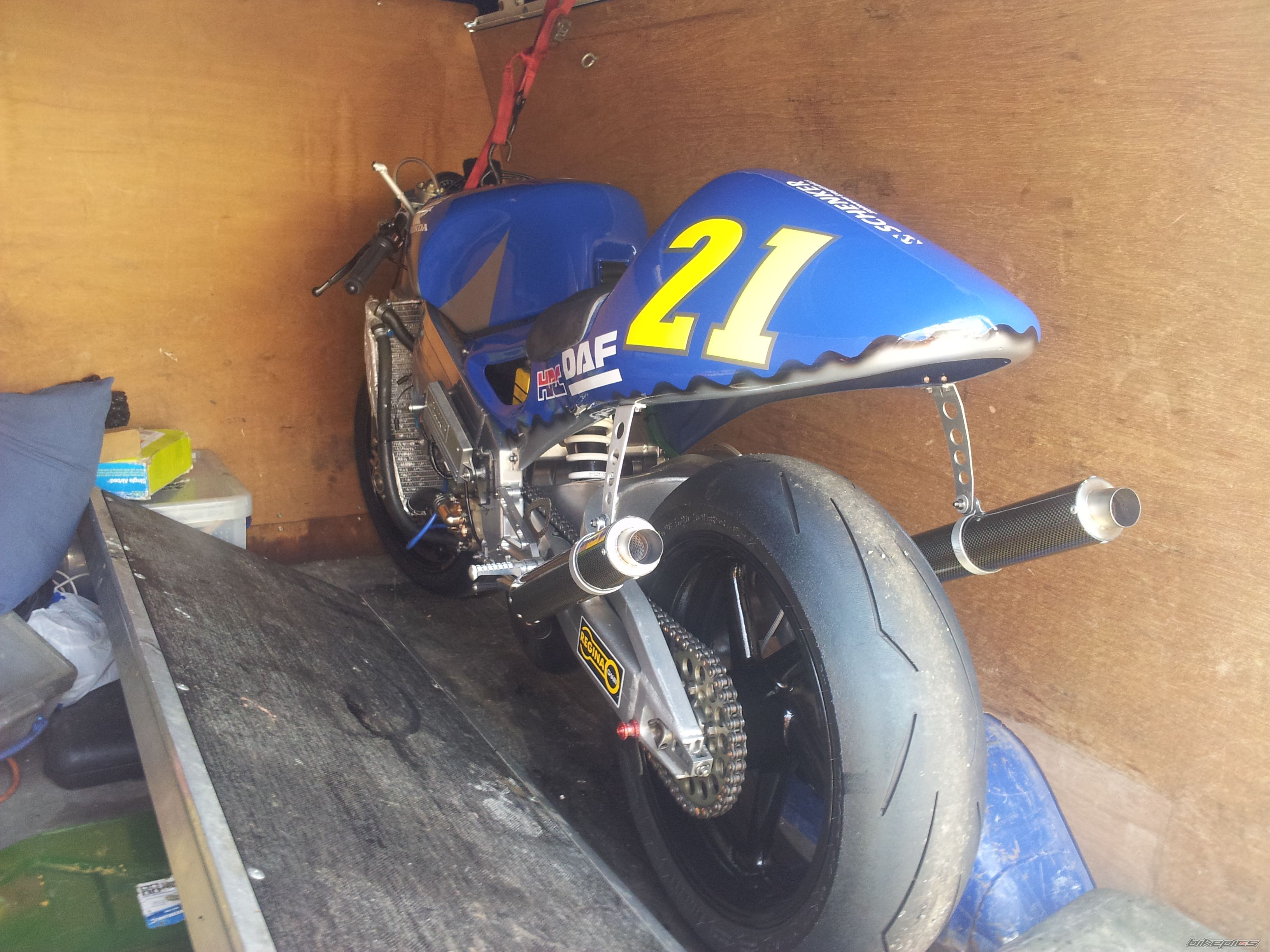 Photo 2496846