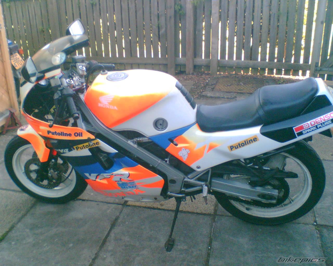 Photo 2498237