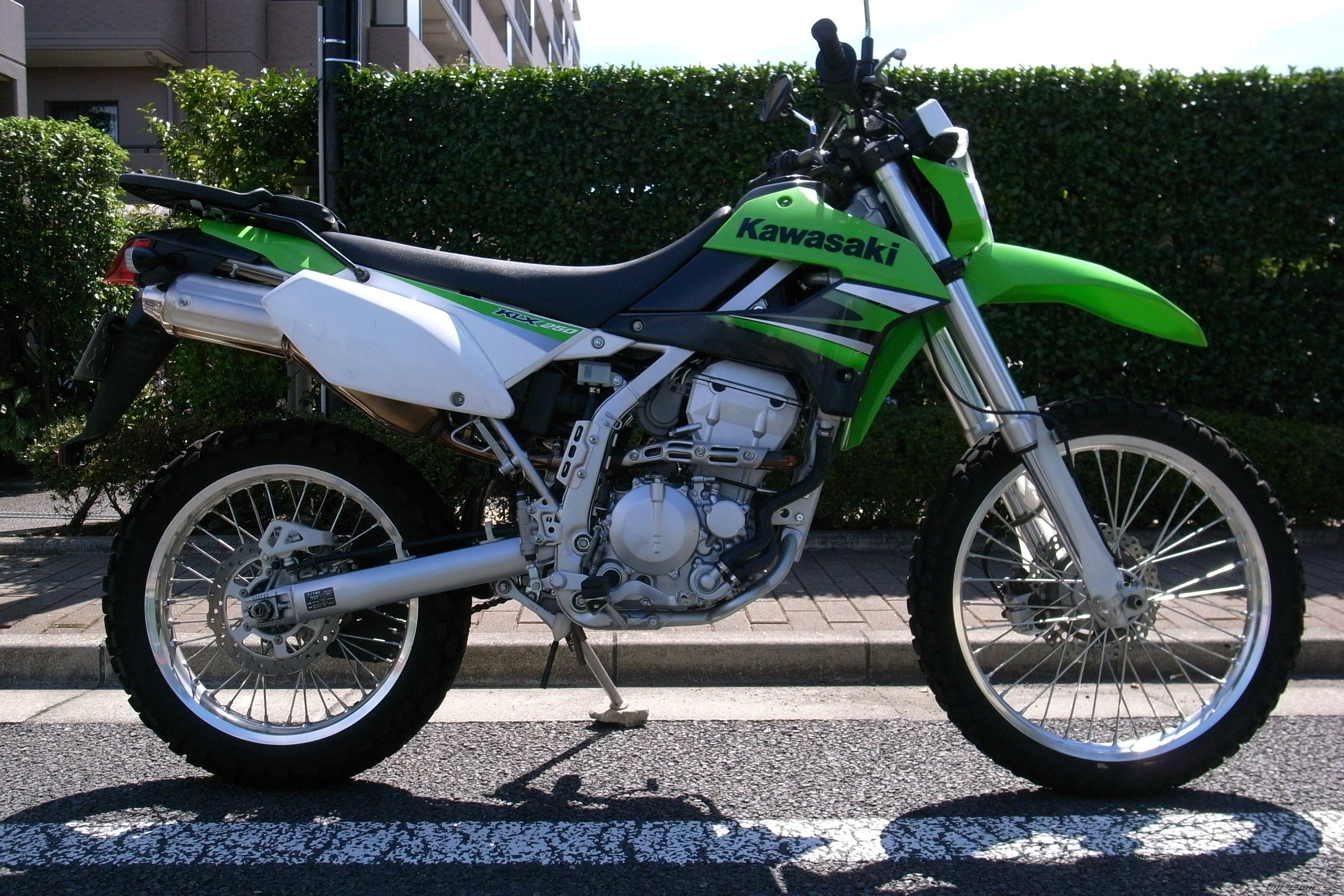 Photo 2498555