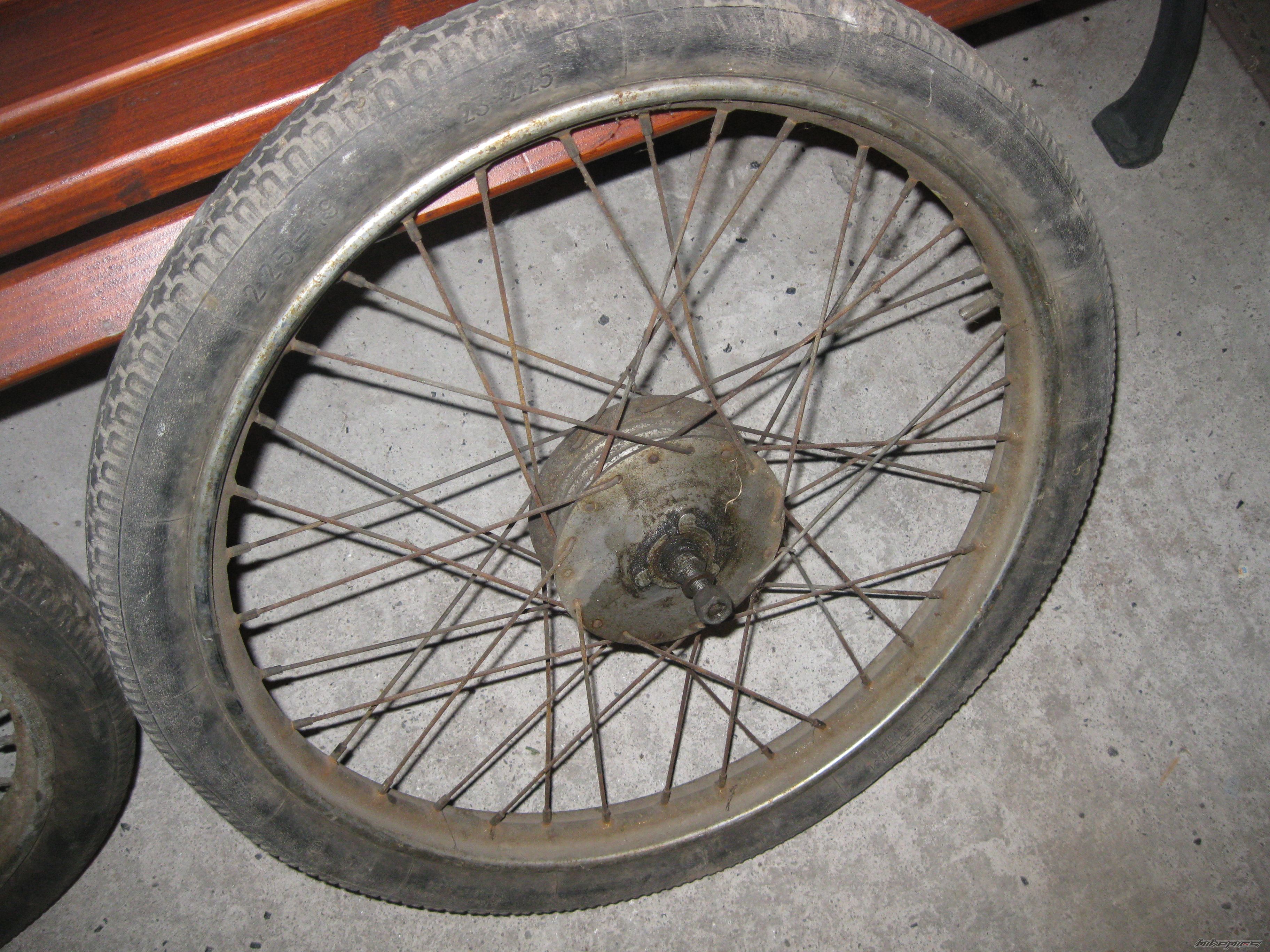 Bike Photo 2499220