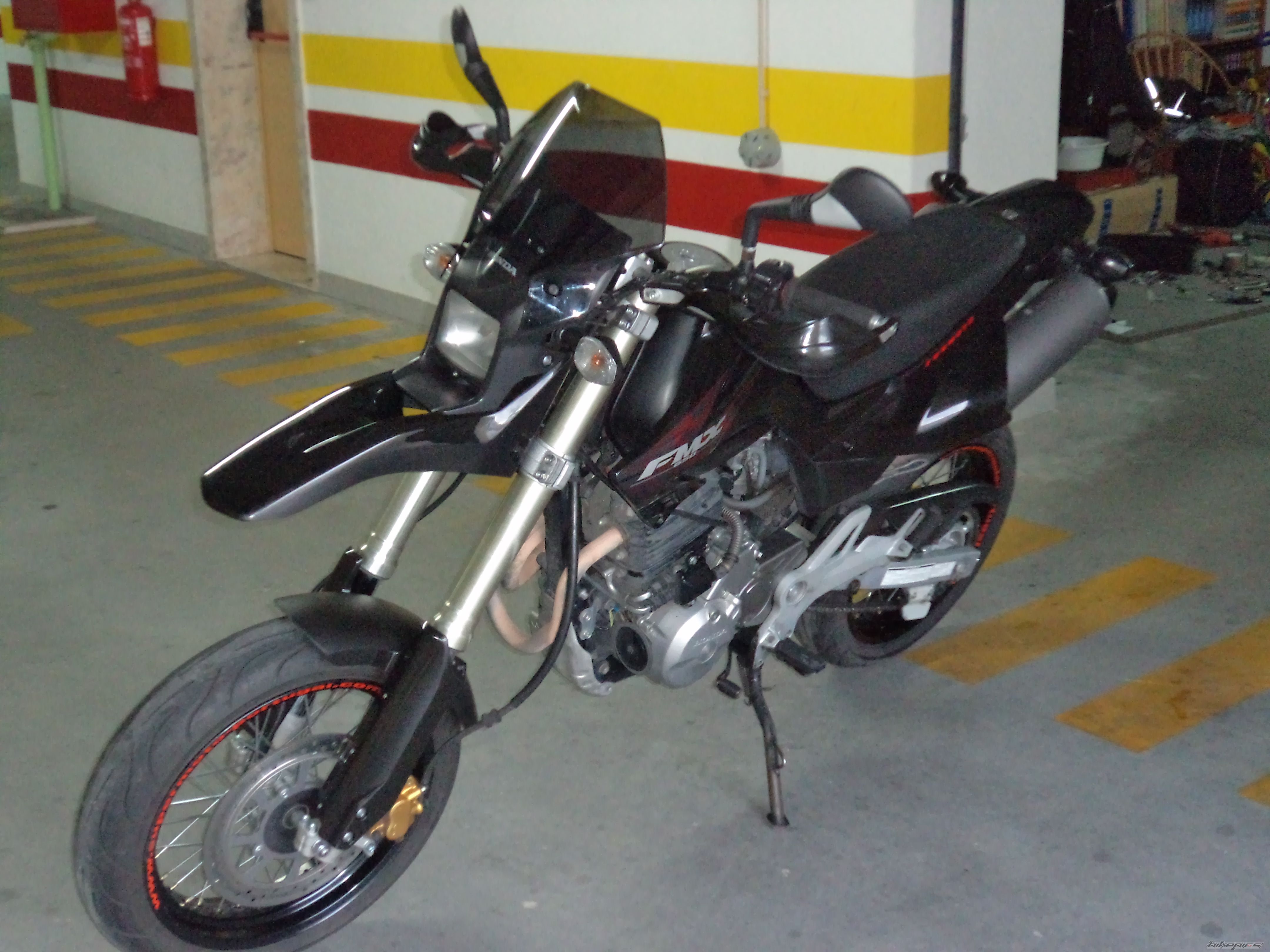 Photo 2503851