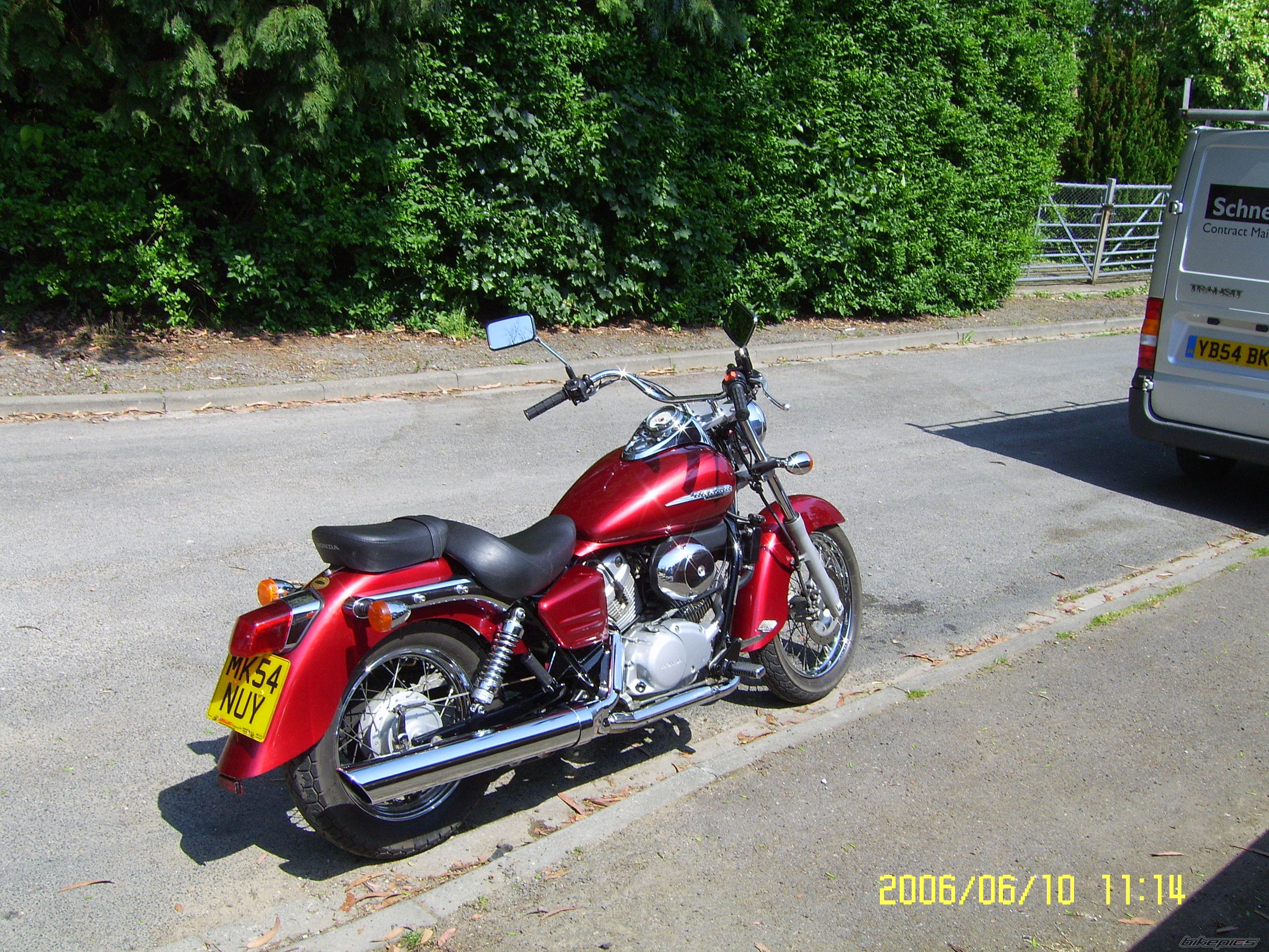 VT 125 (Shadow)