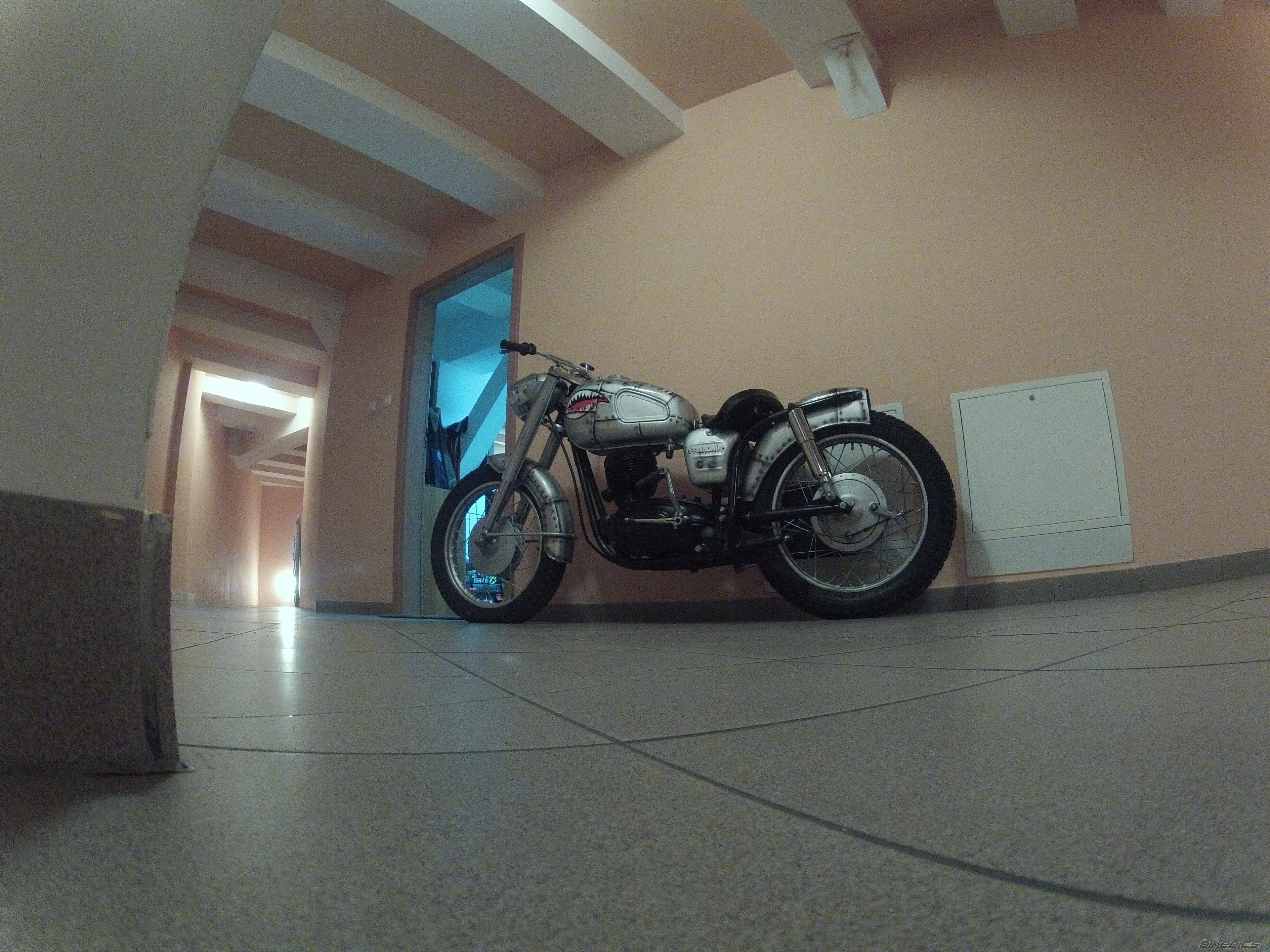 Bike Photo 2512446
