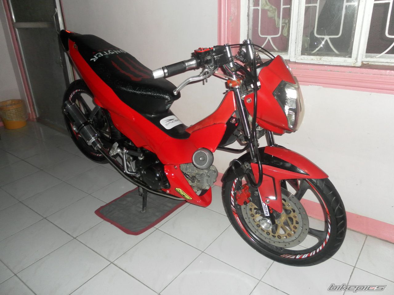 Photo 2513686