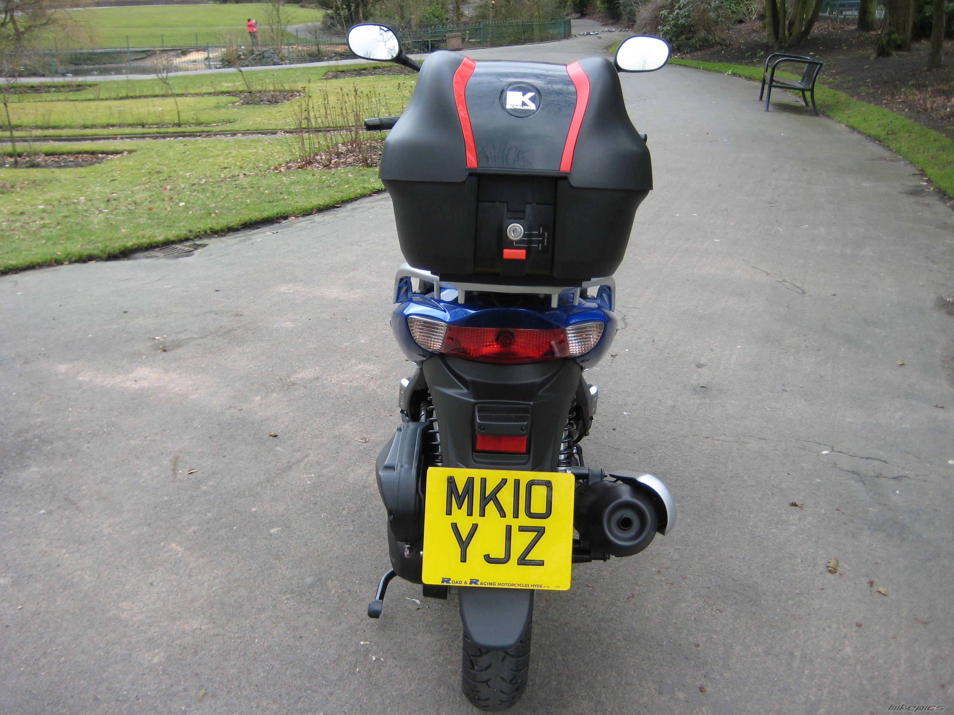 Ux125 Sixteen