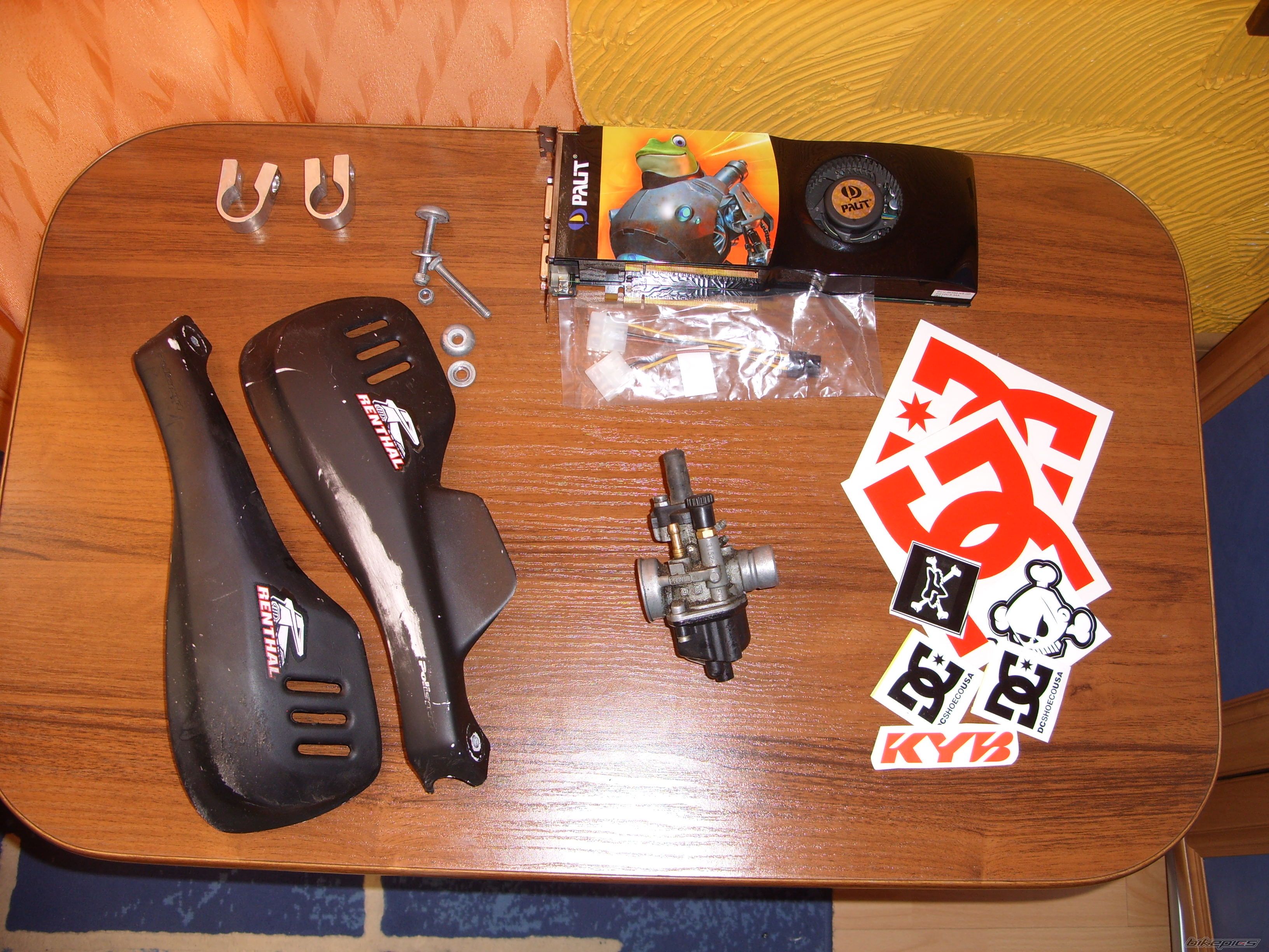 Photo 2524854