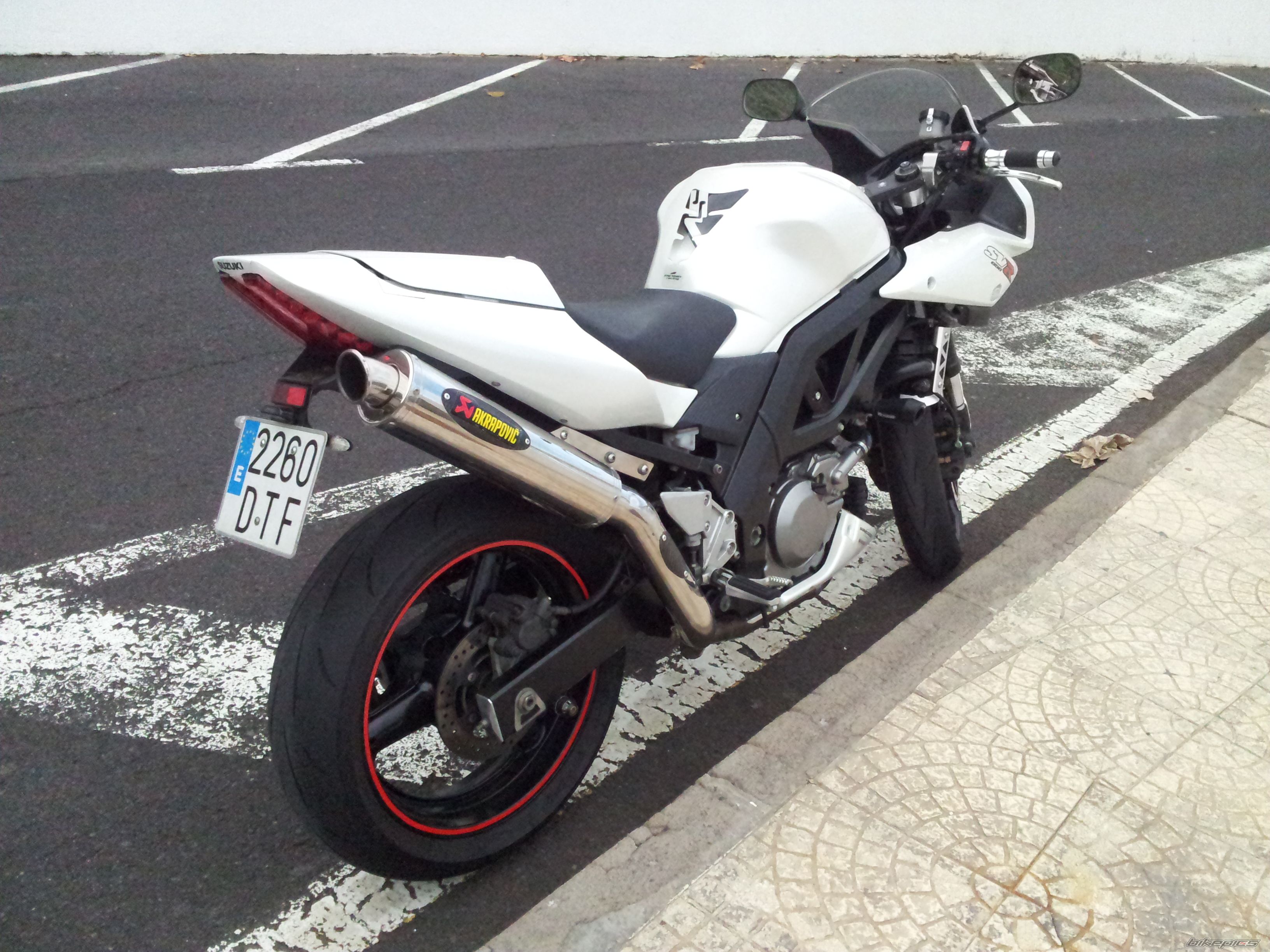 Sv650r