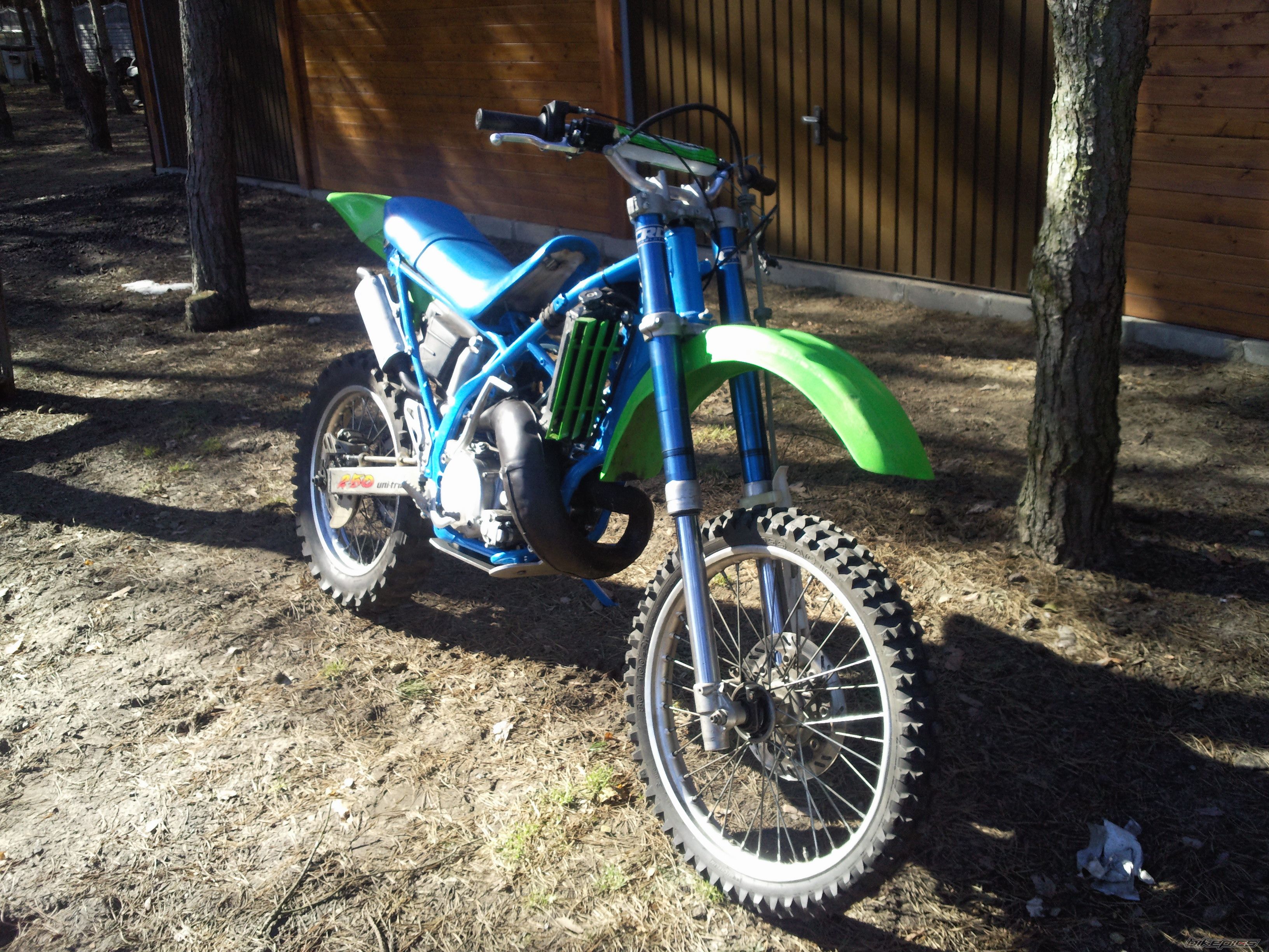 Photo 2532849