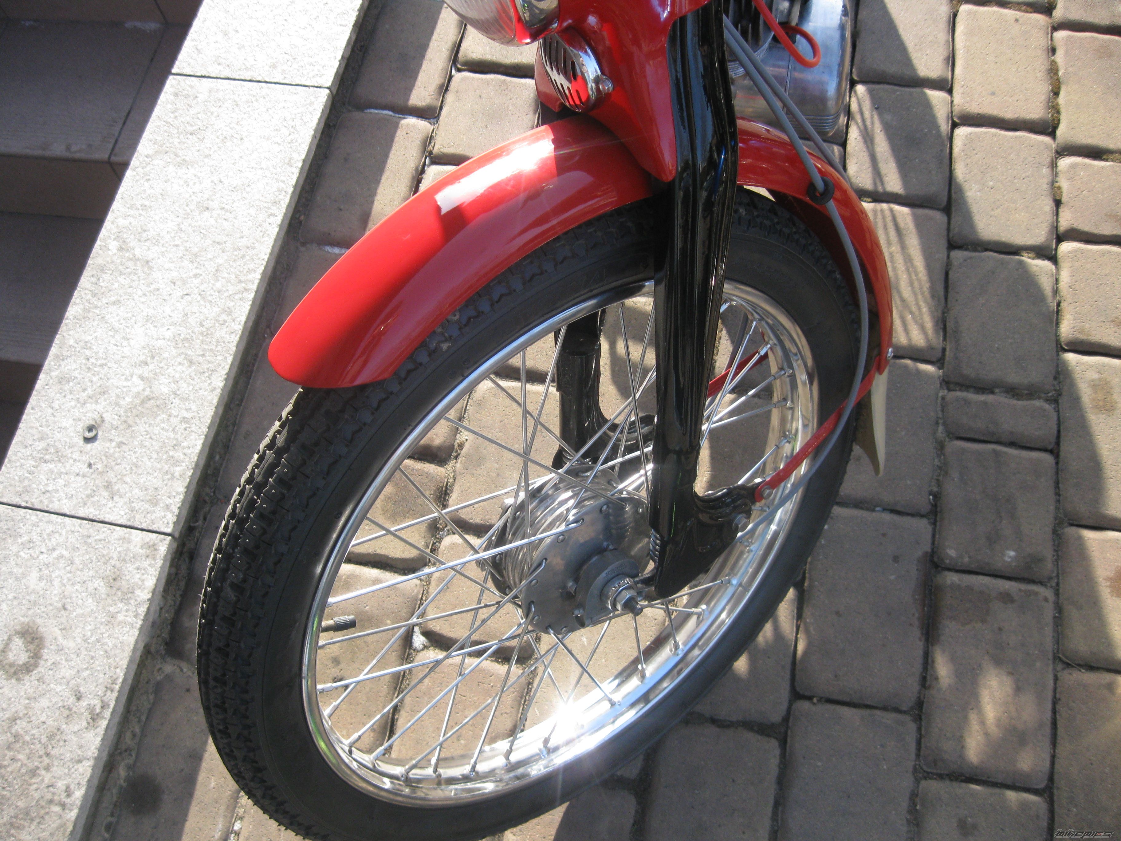 Photo 2534774
