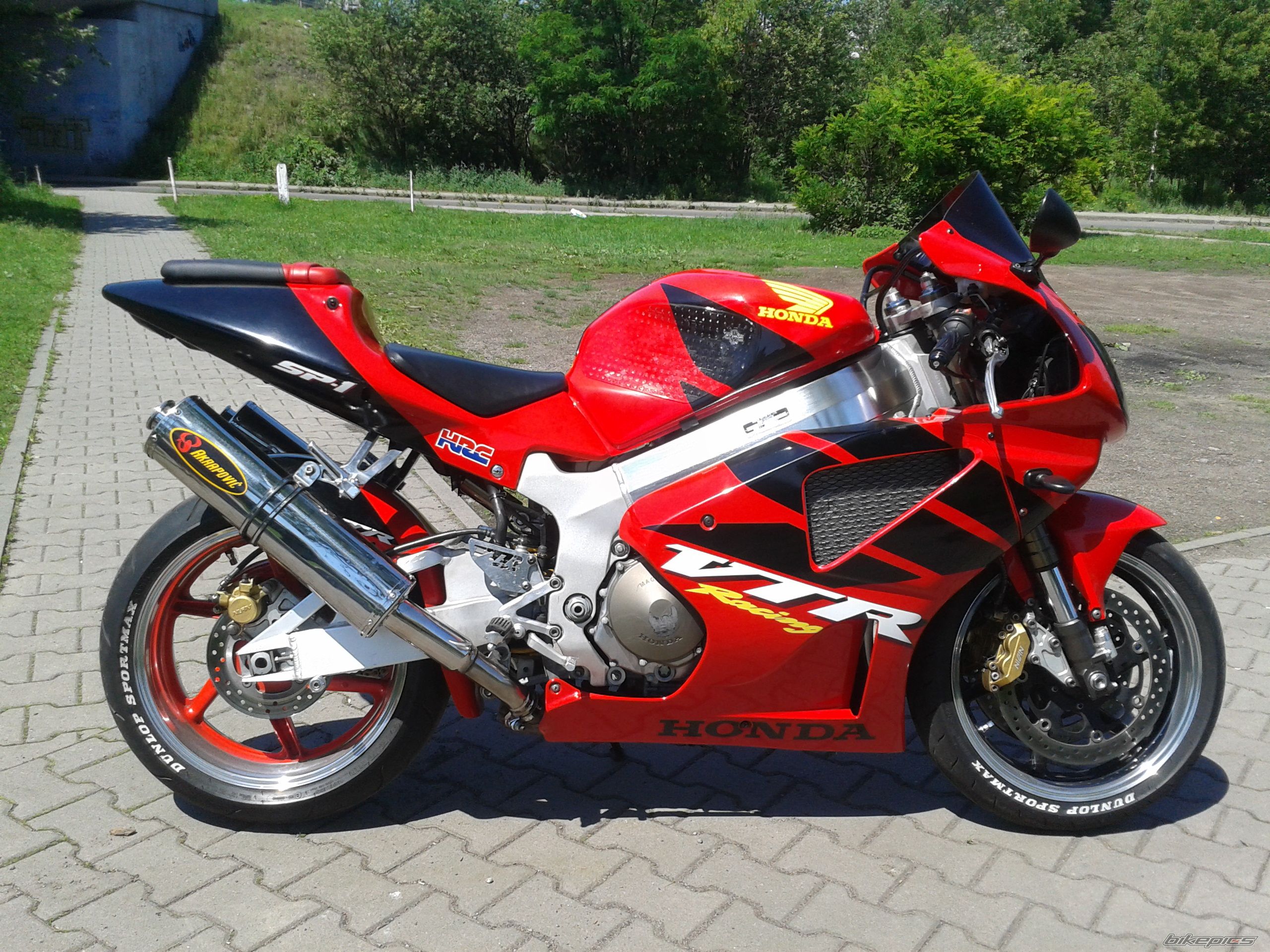 Photo 2536660