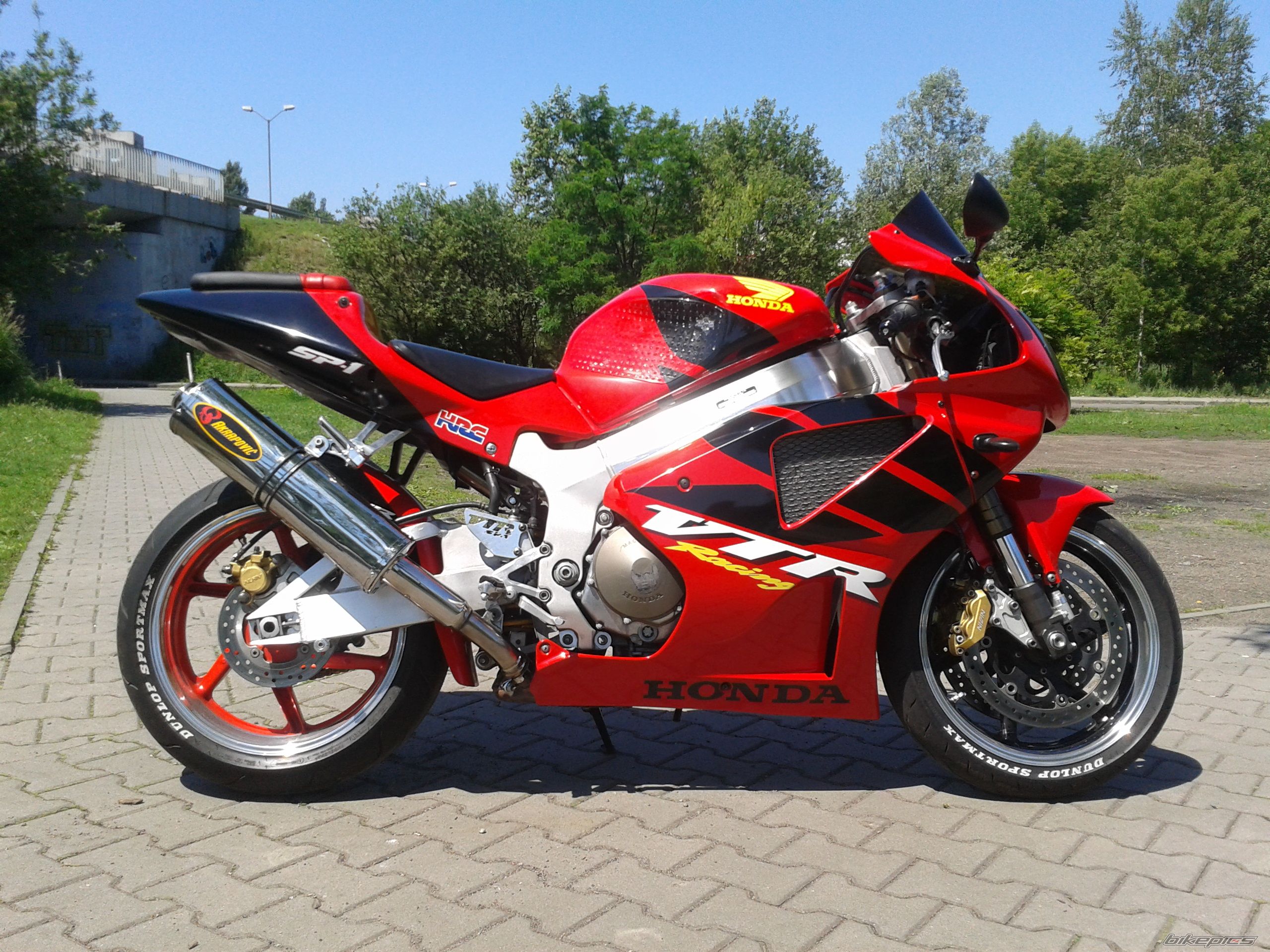 Photo 2536671