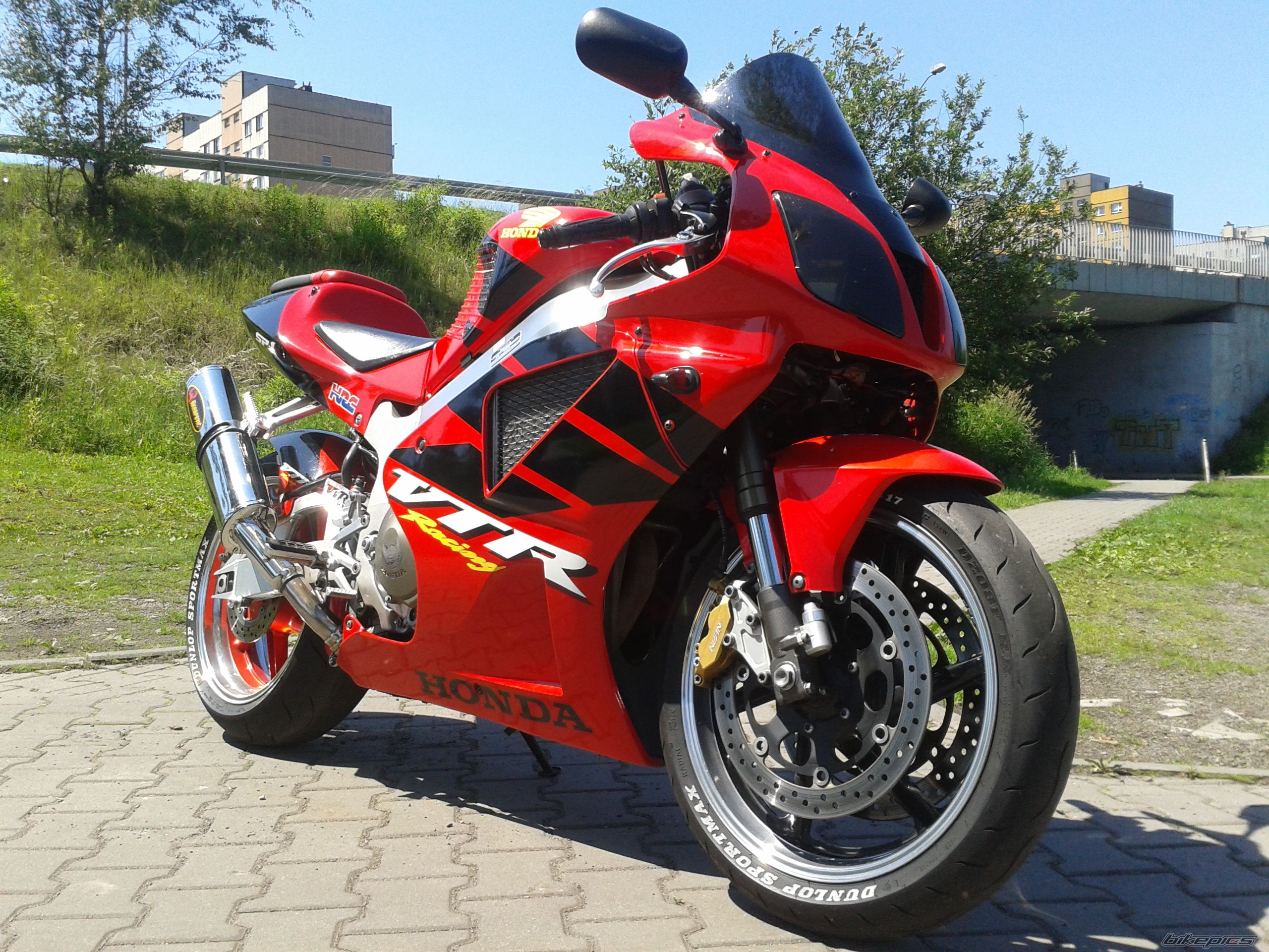 Photo 2536673