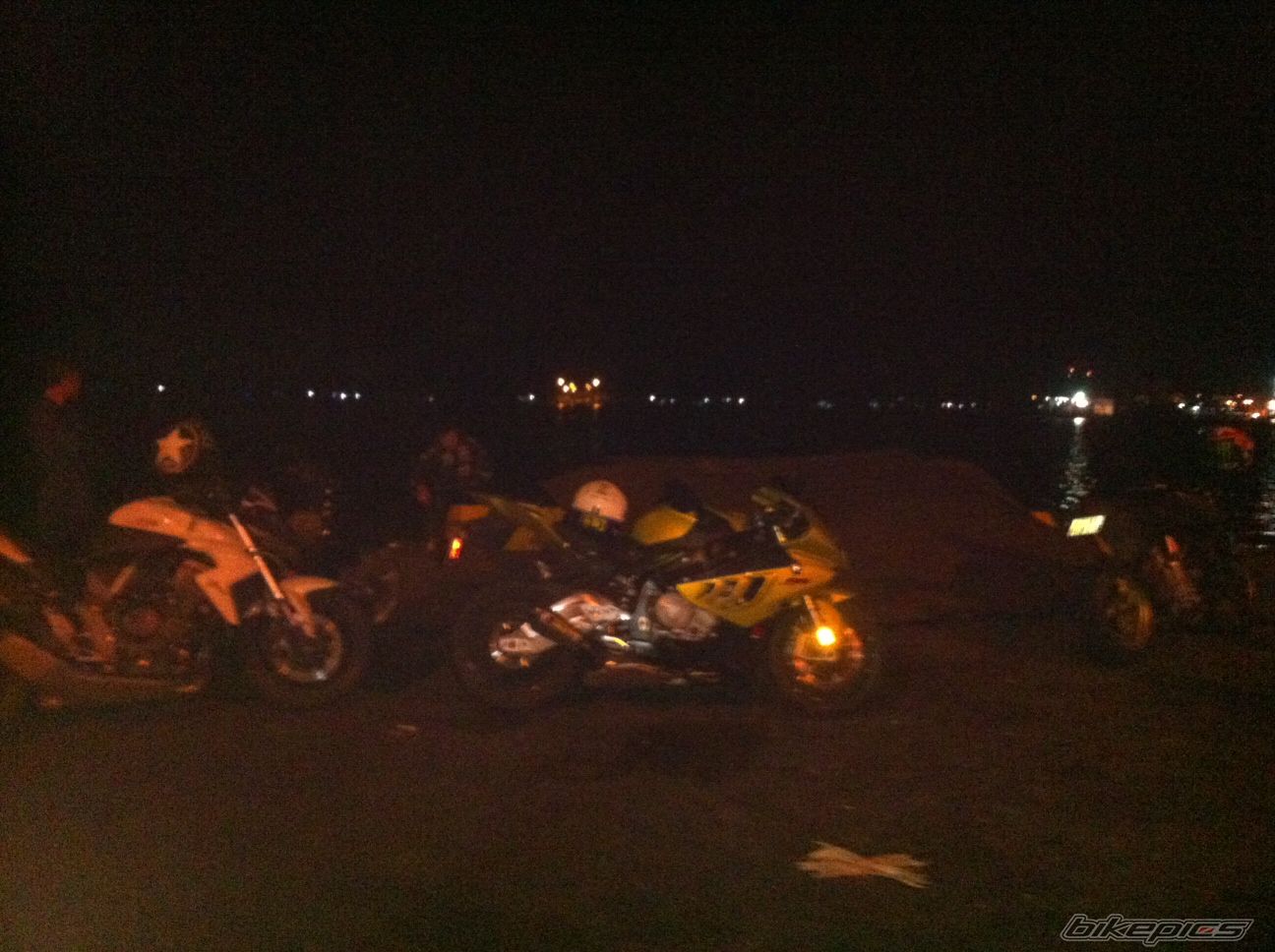 Photo 2537442