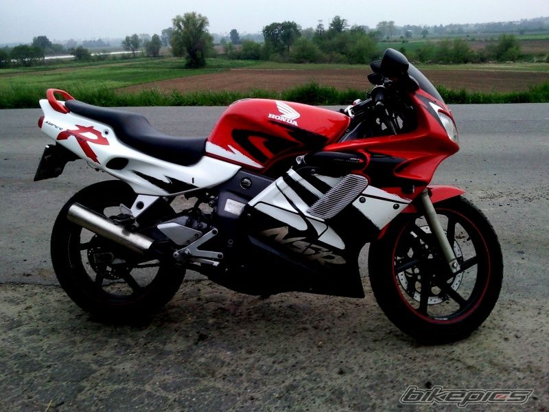 Photo 2538919
