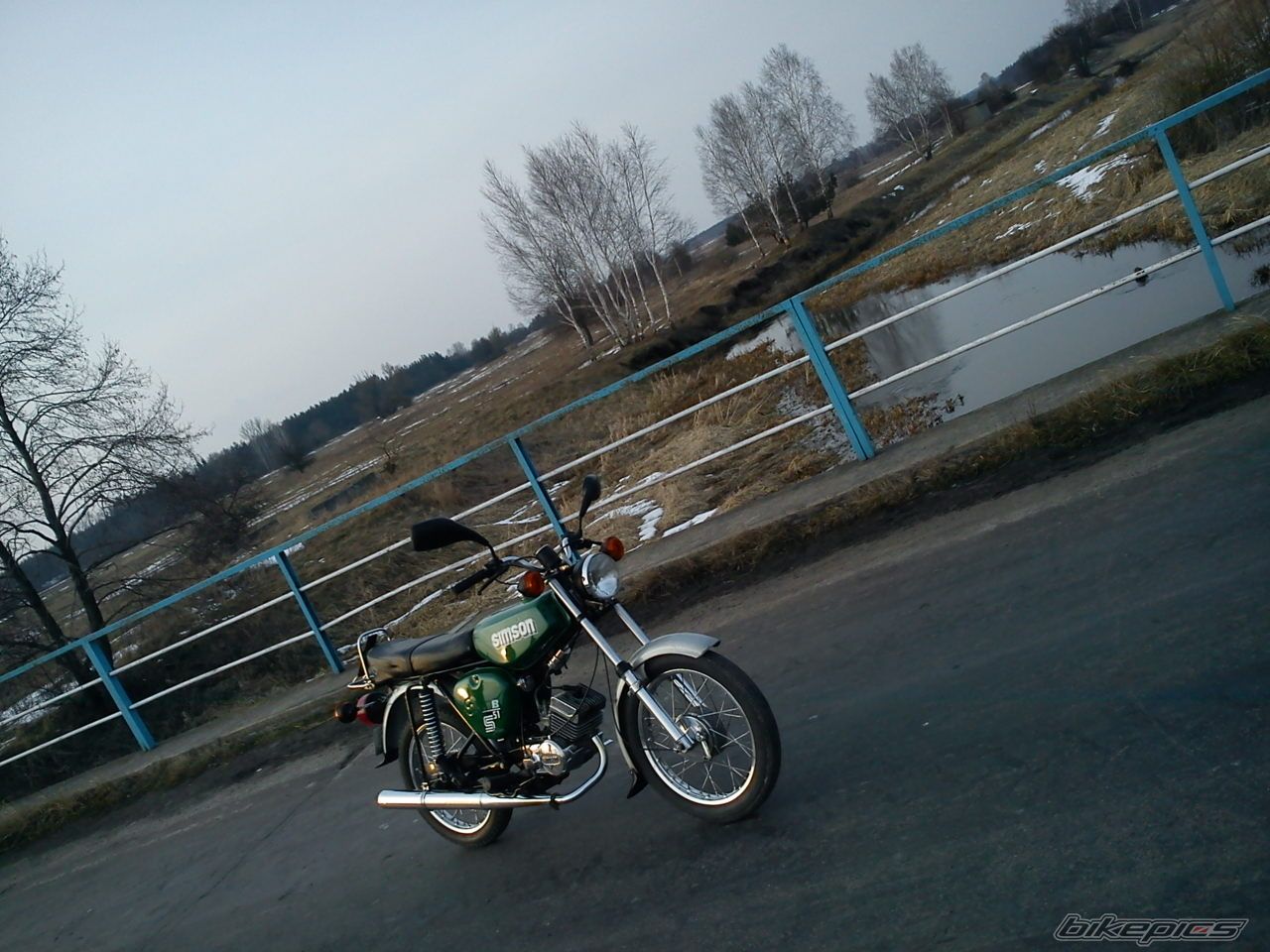 Photo 2539813