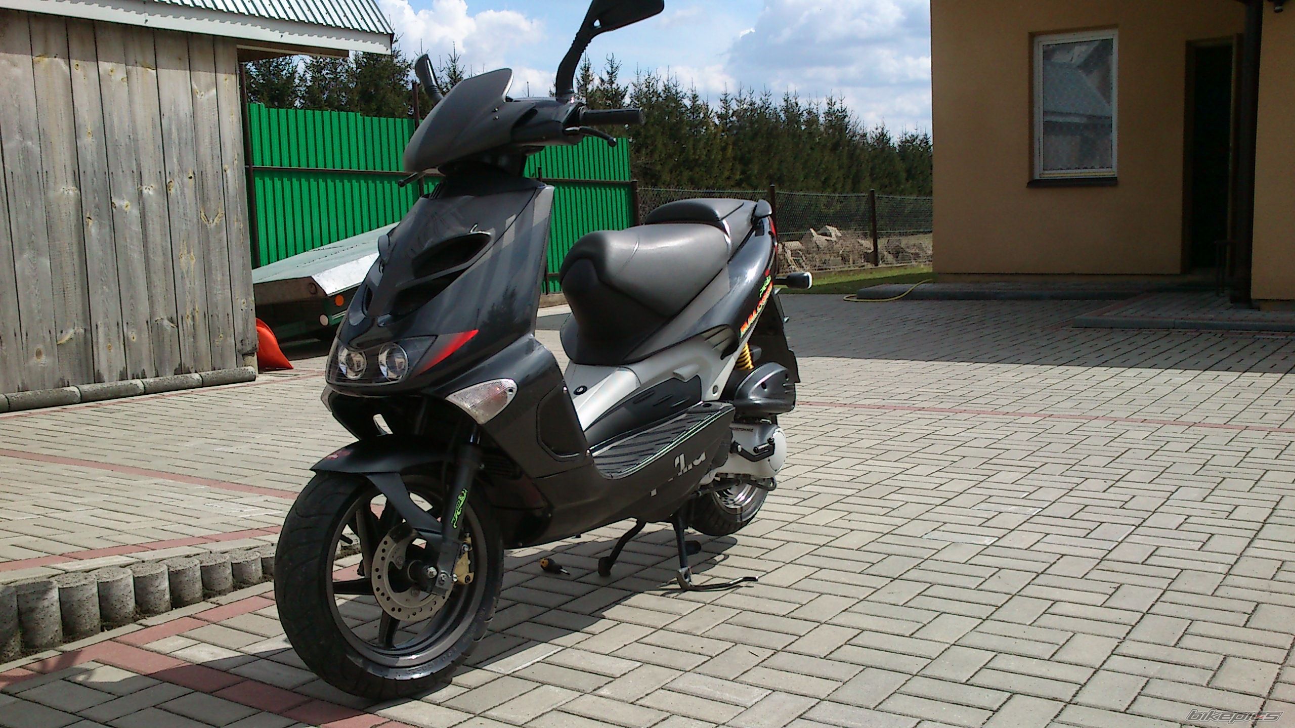 Bike Photo 2541999