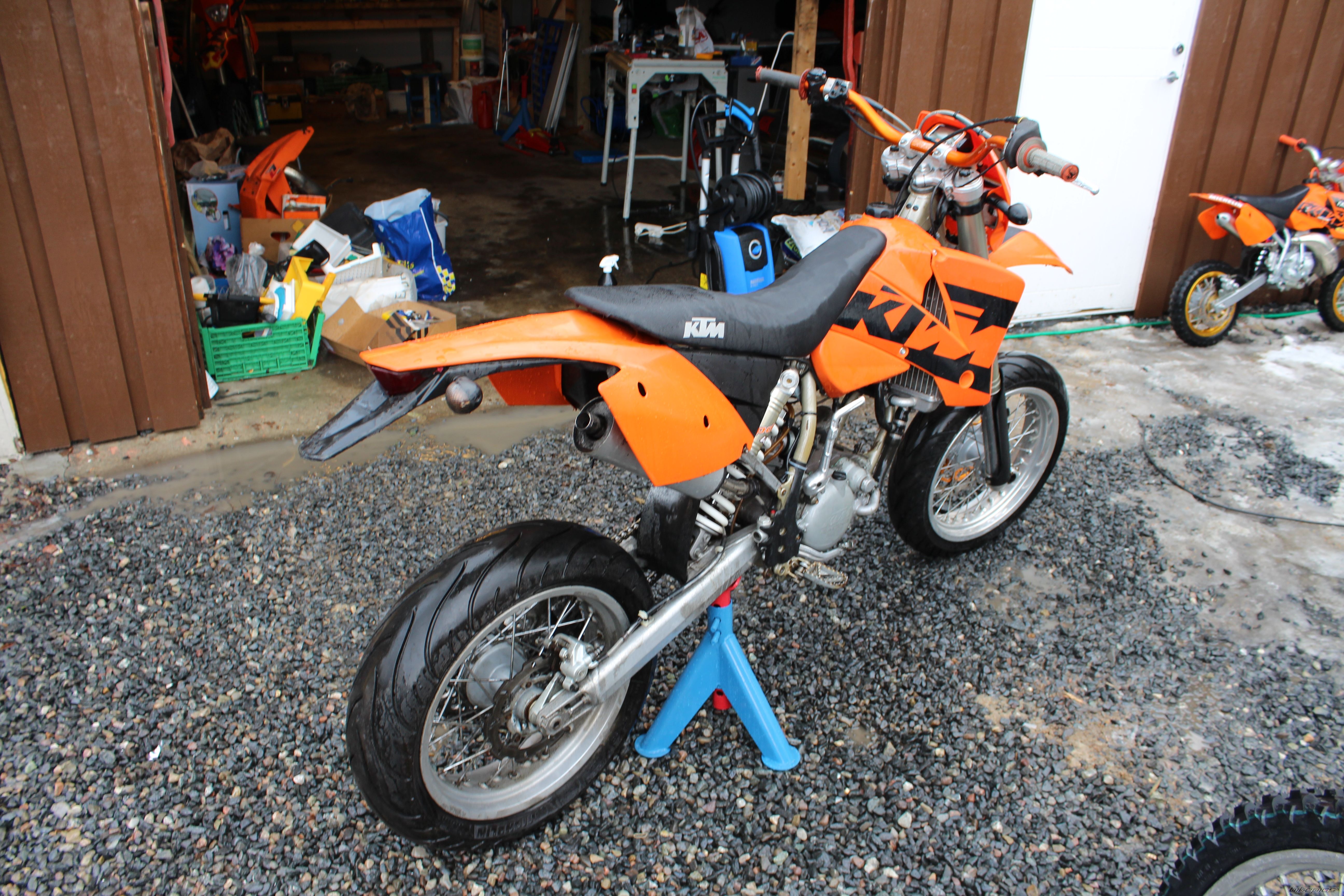 Photo 2542384