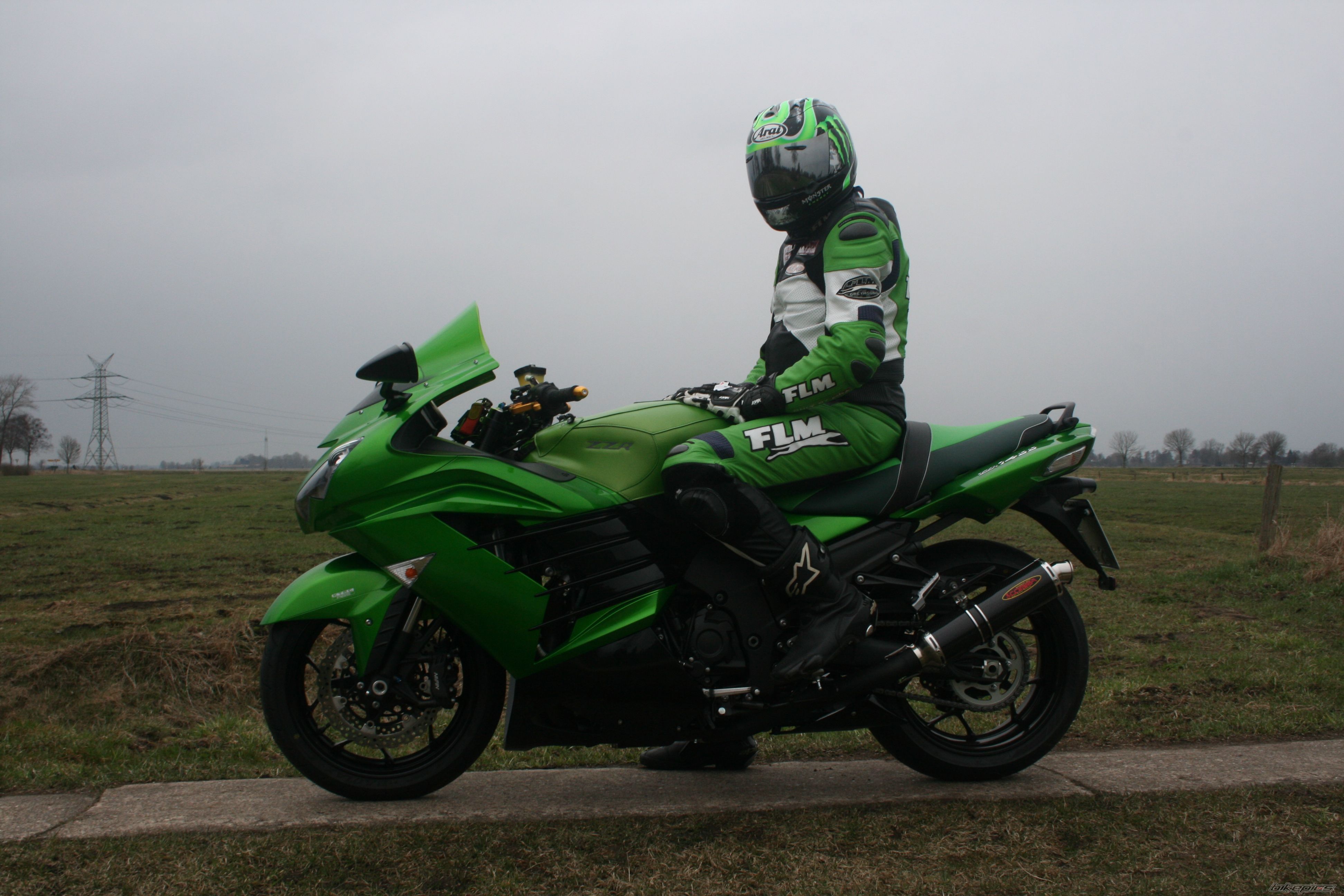 Photo 2542422