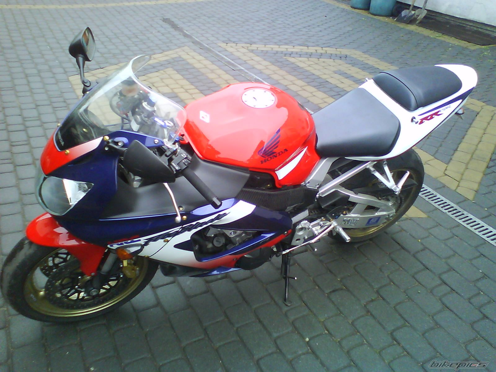Photo 2542989