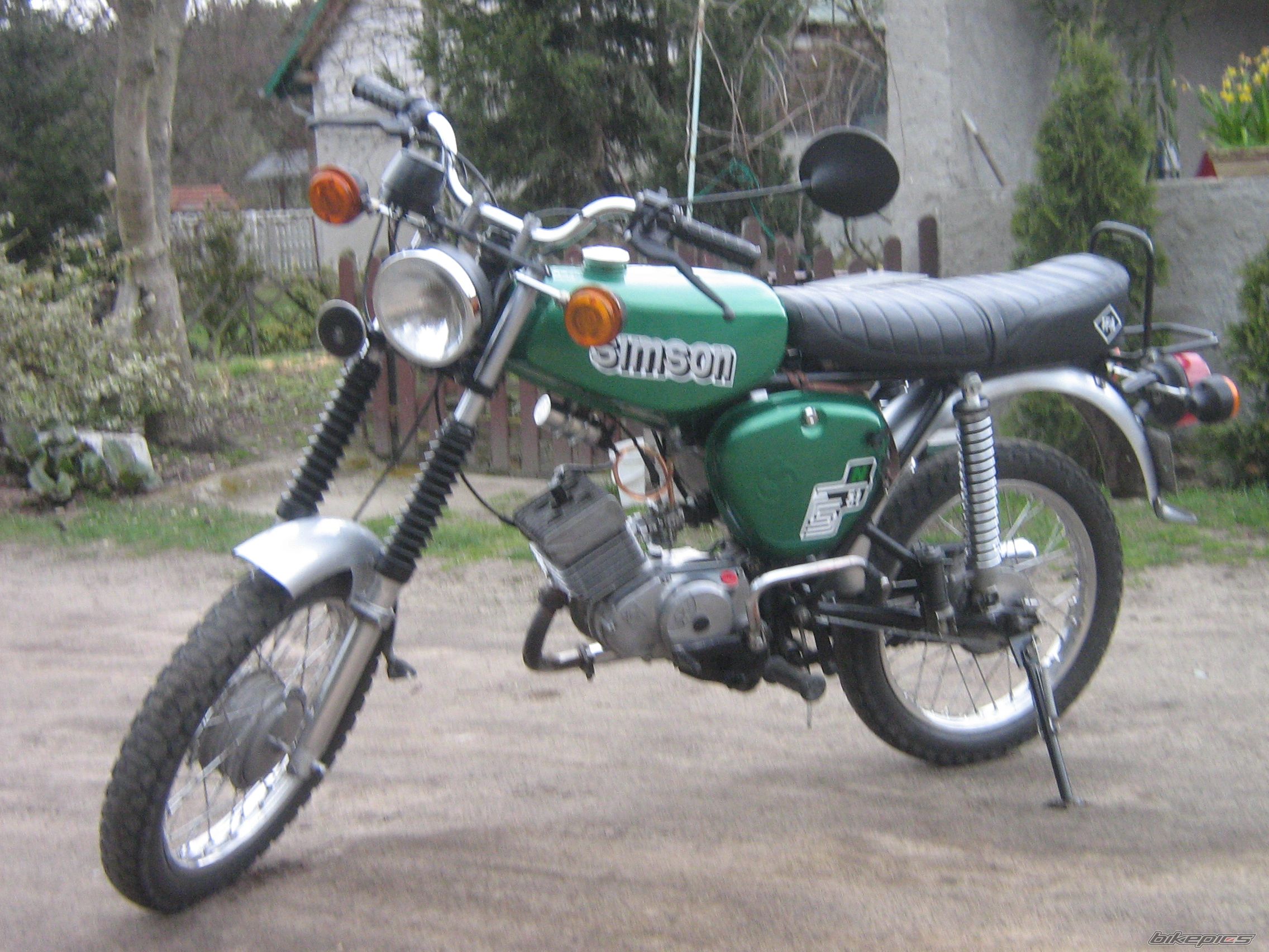 Photo 2542994