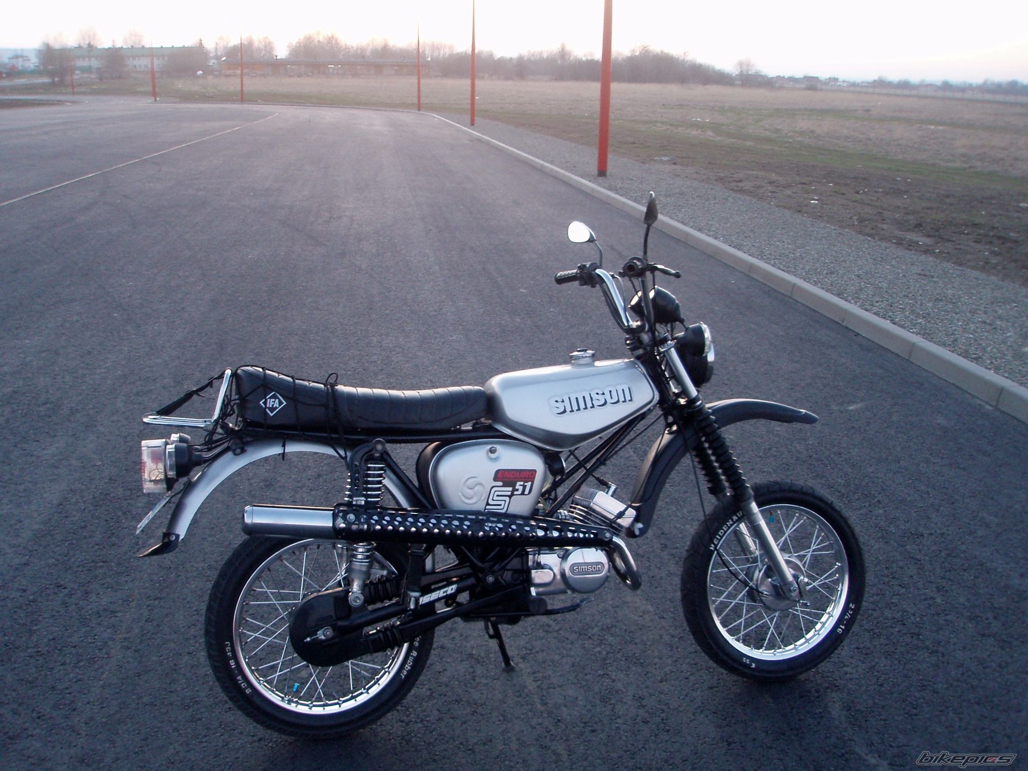 Photo 2543280
