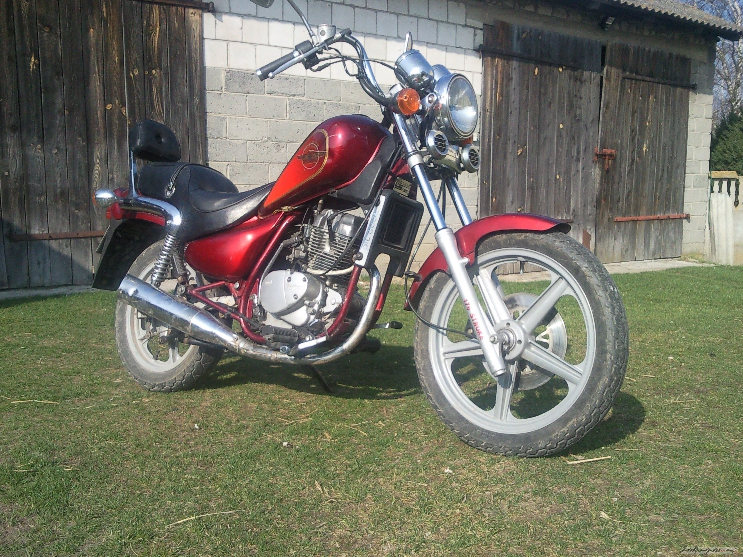 Photo 2543315