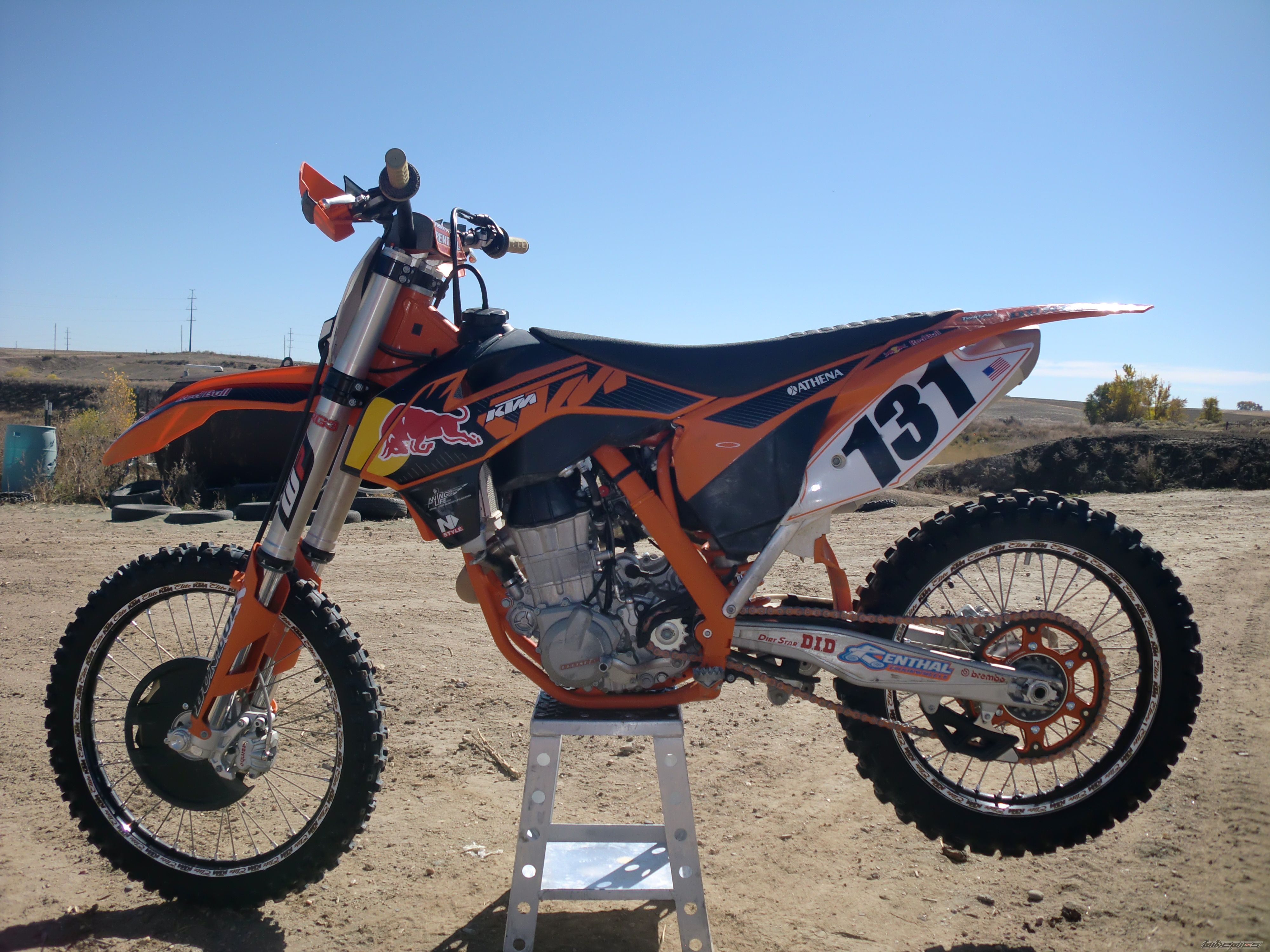 Photo 2543593