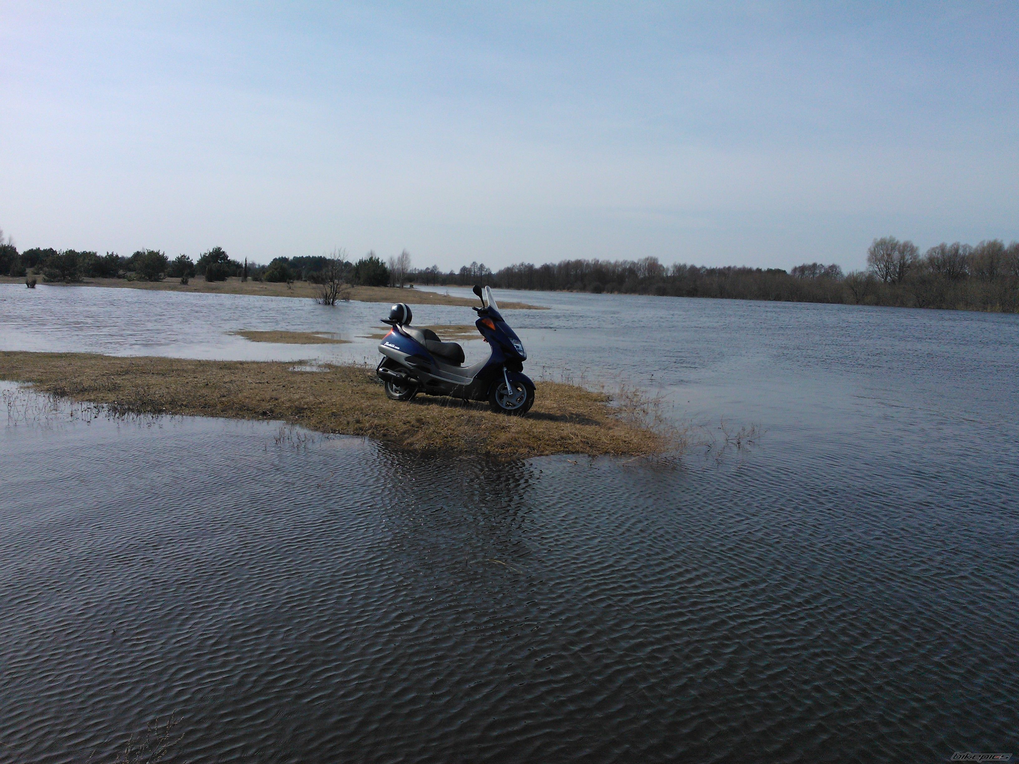 Photo 2543823