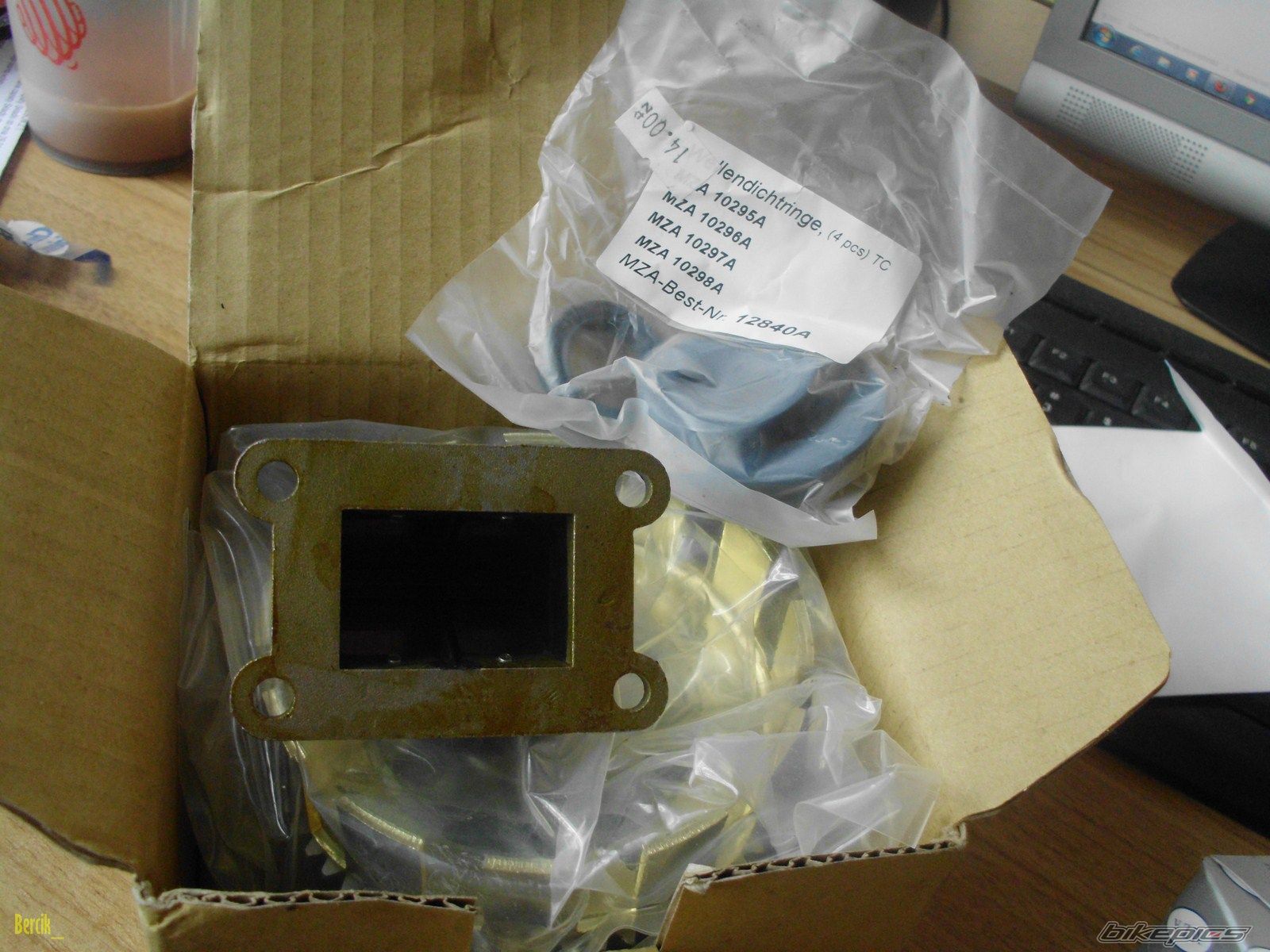 Photo 2544354