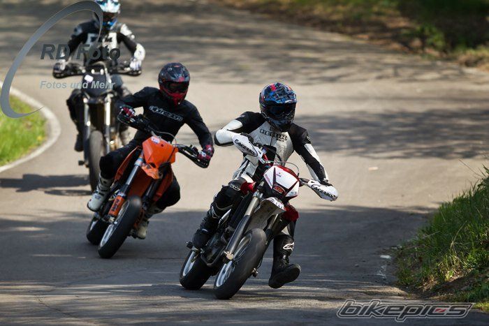 Photo 2544935