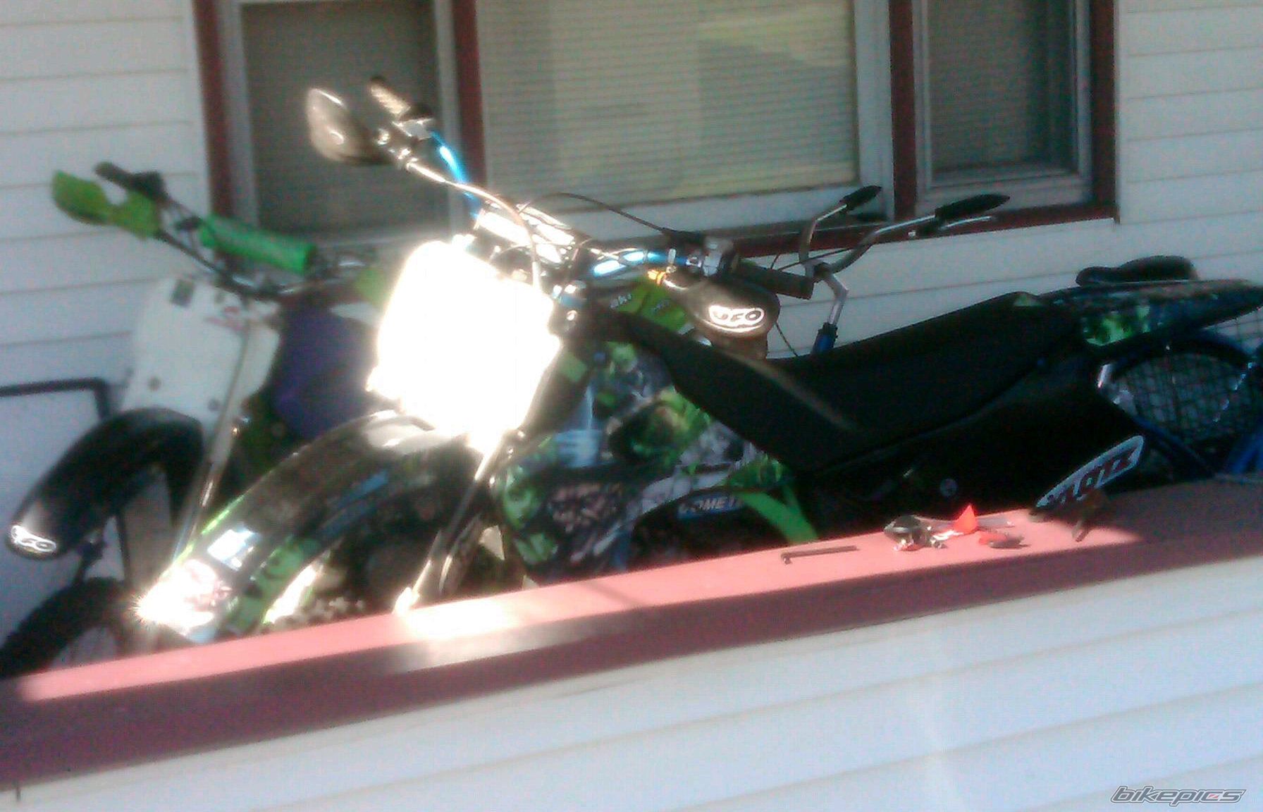 Photo 2545957