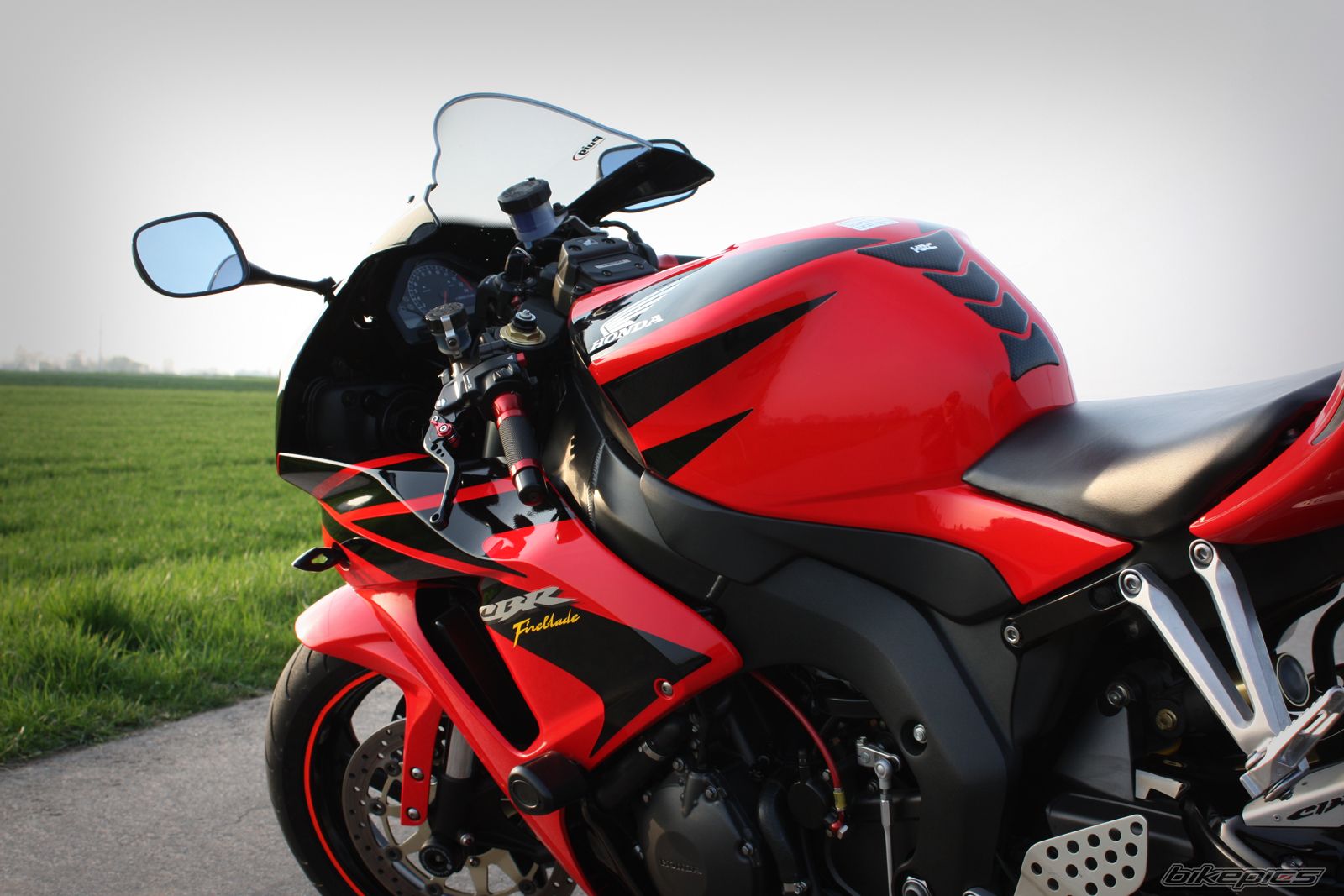 Bike Photo 2546432