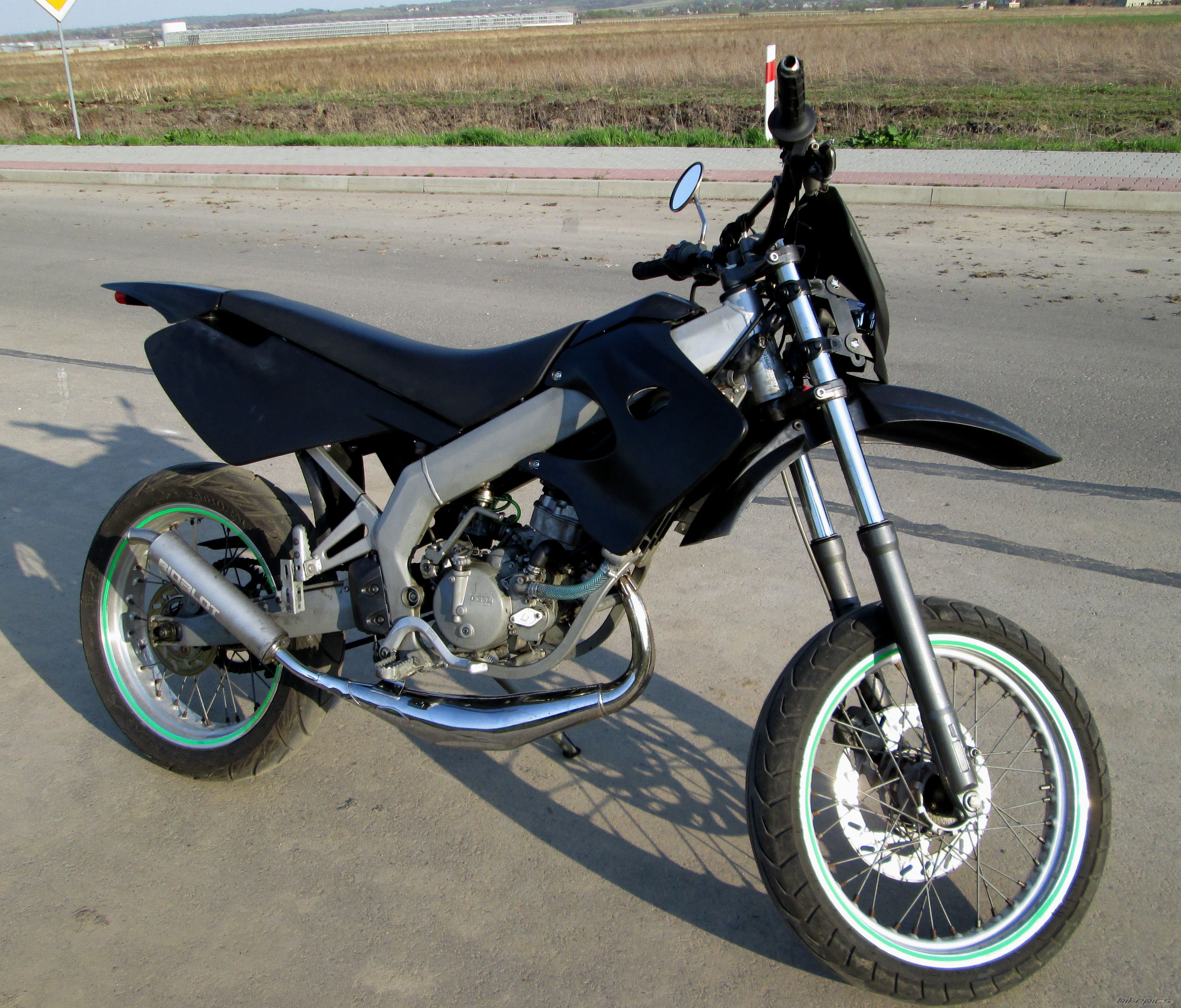 Bike Photo 2546993