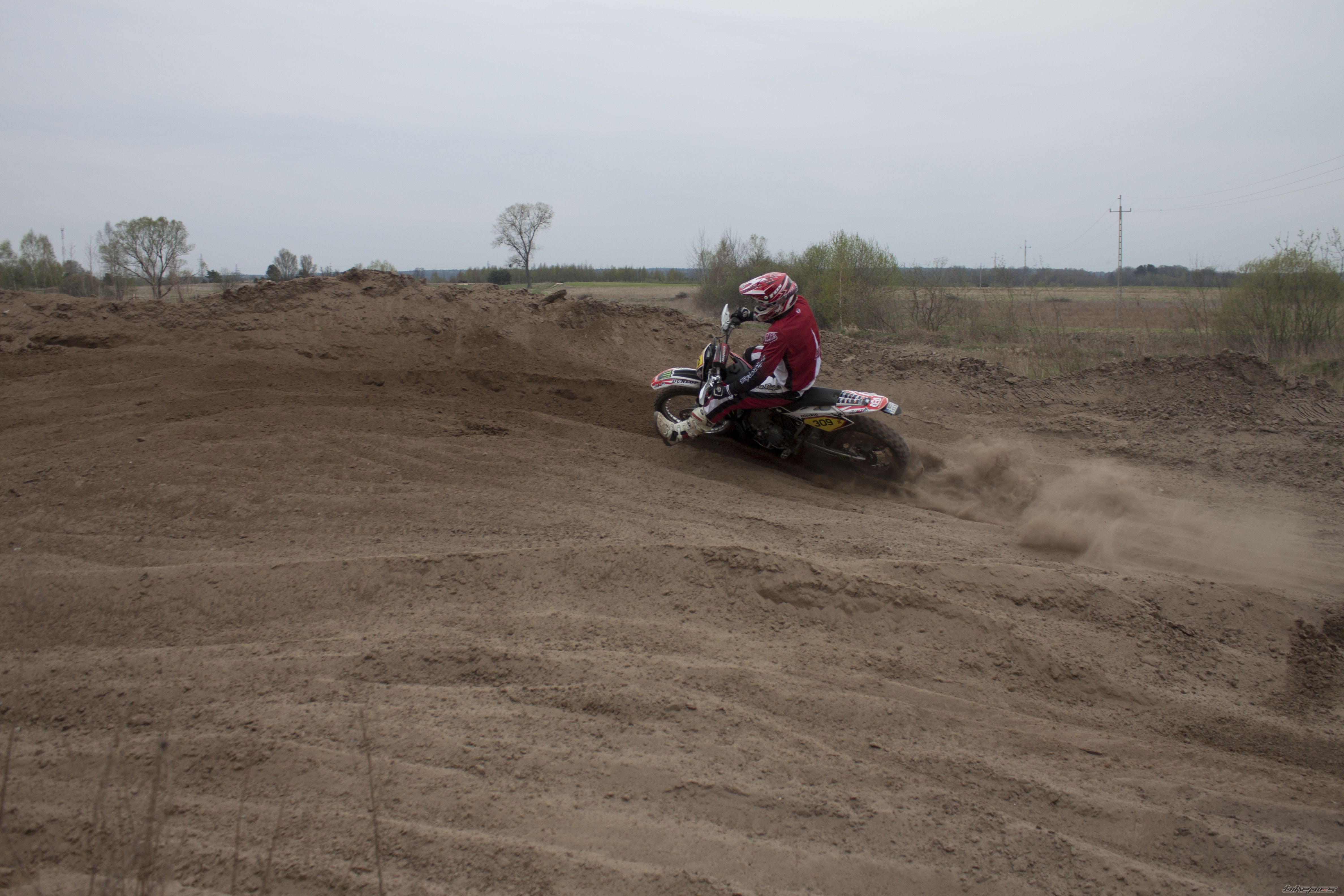 Bike Photo 2552120