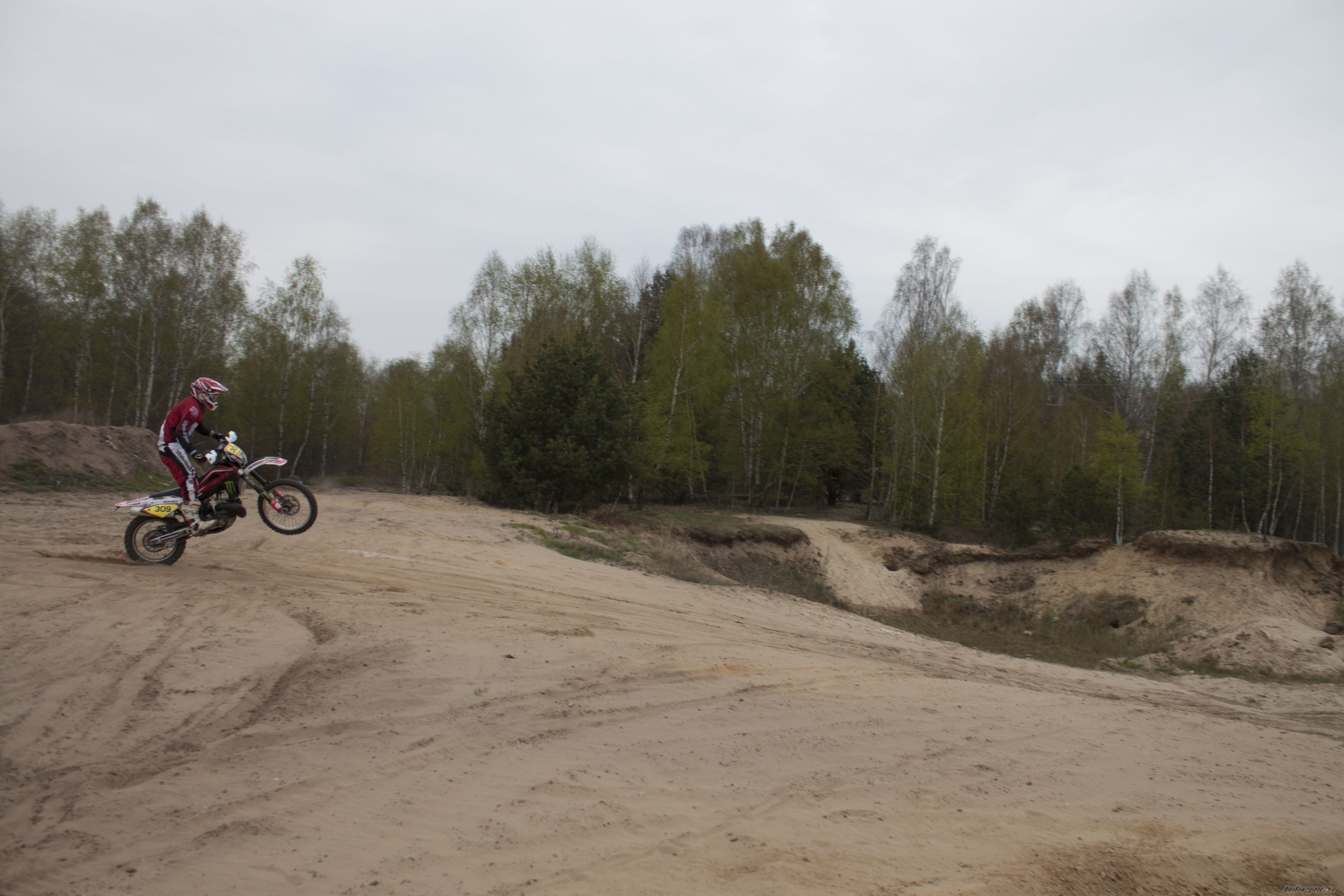 Bike Photo 2552123