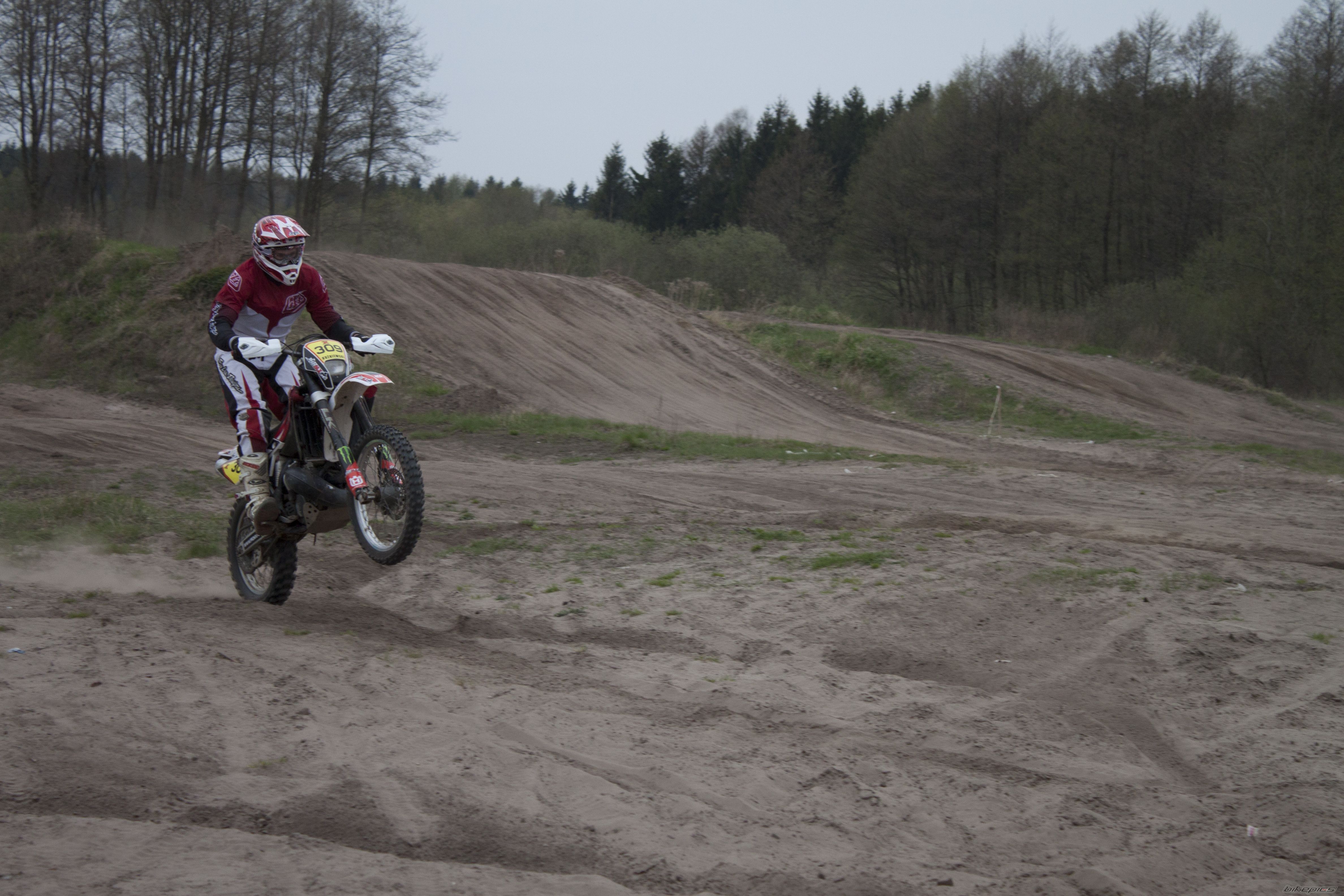 Bike Photo 2552127