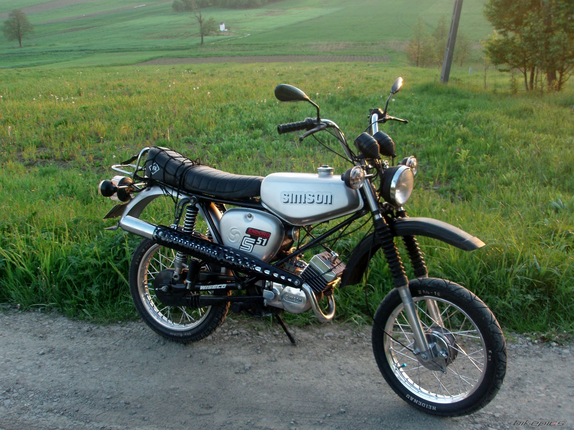 Photo 2552645