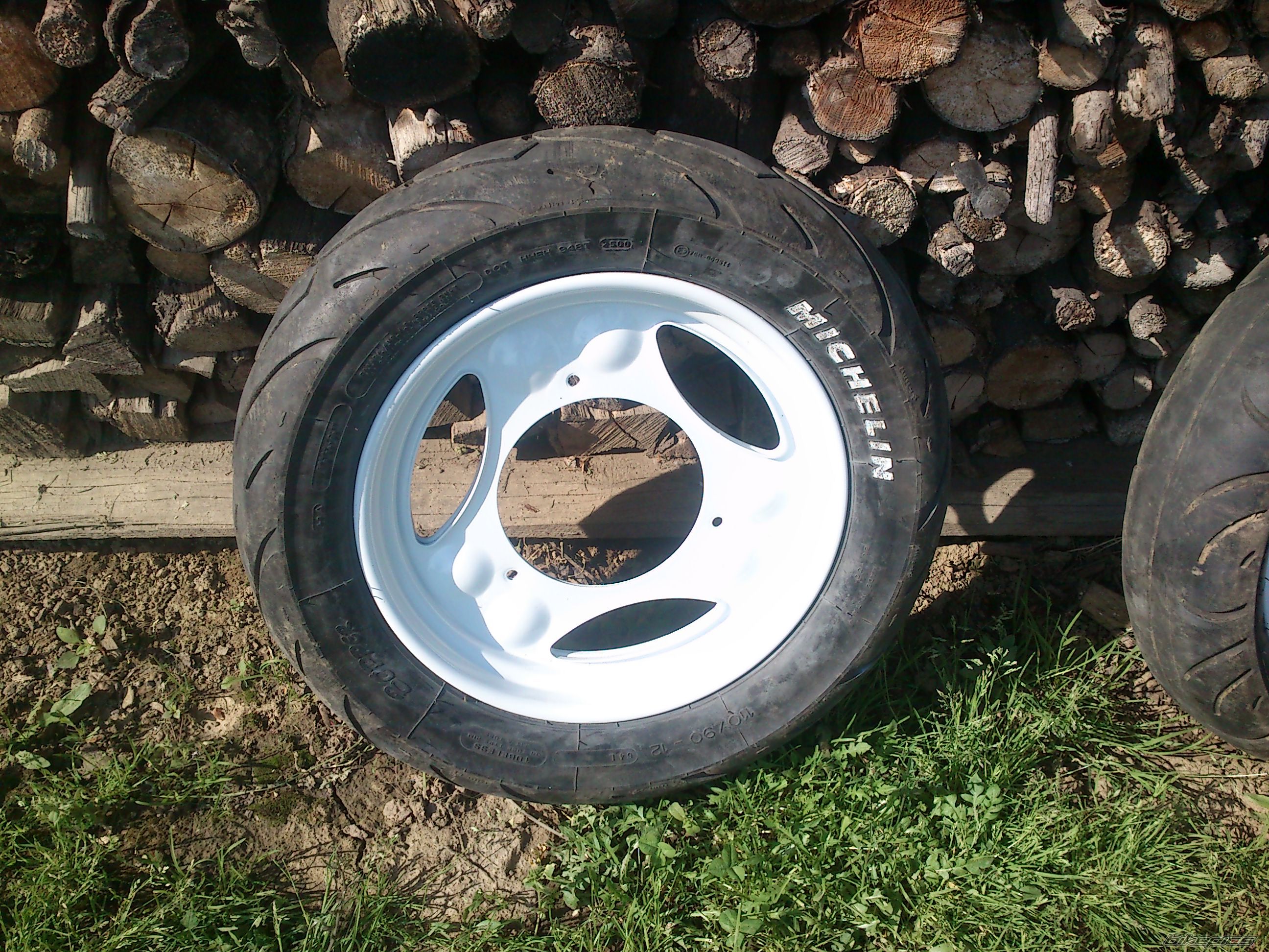 Photo 2553684
