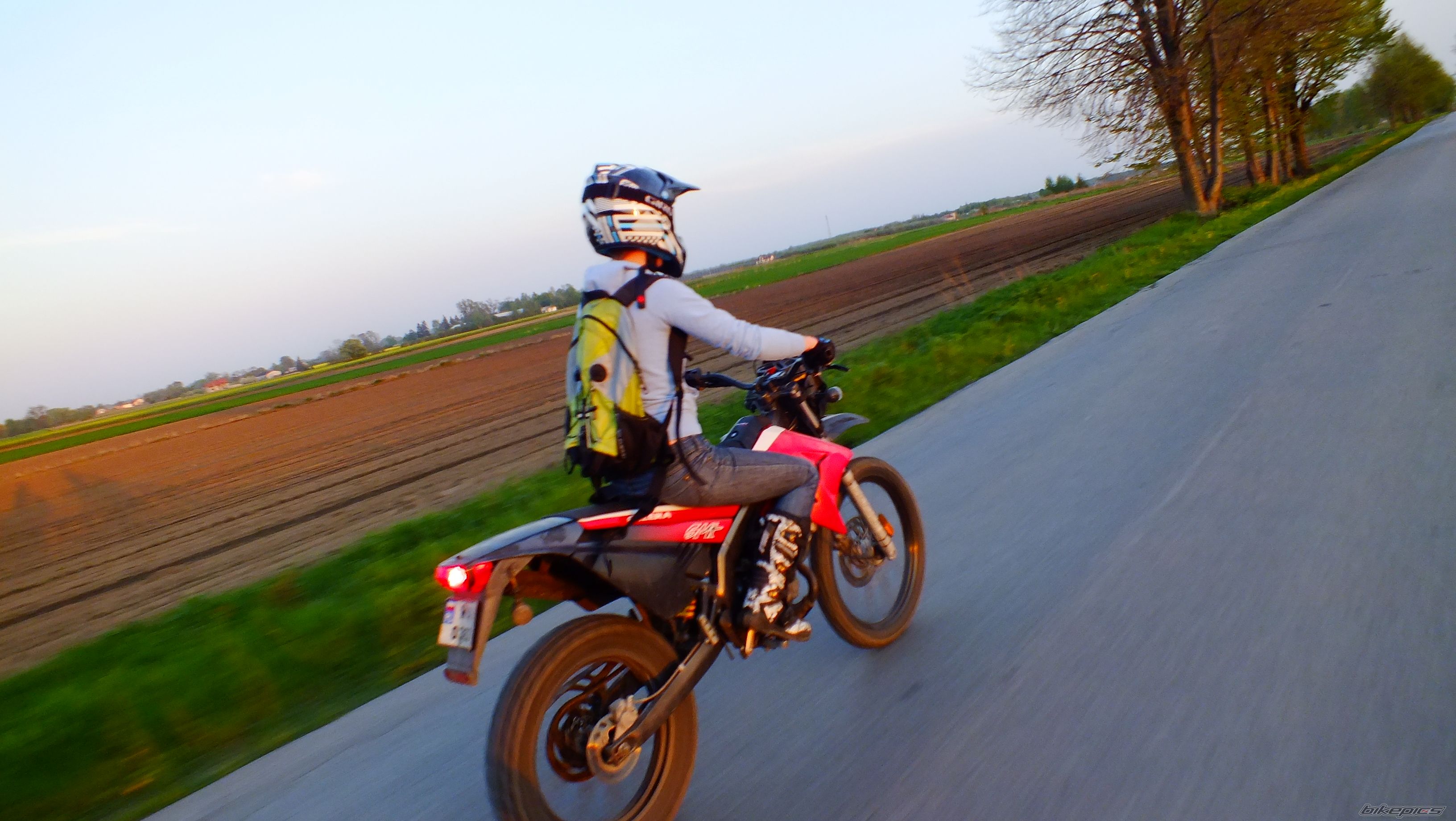 Bike Photo 2553760