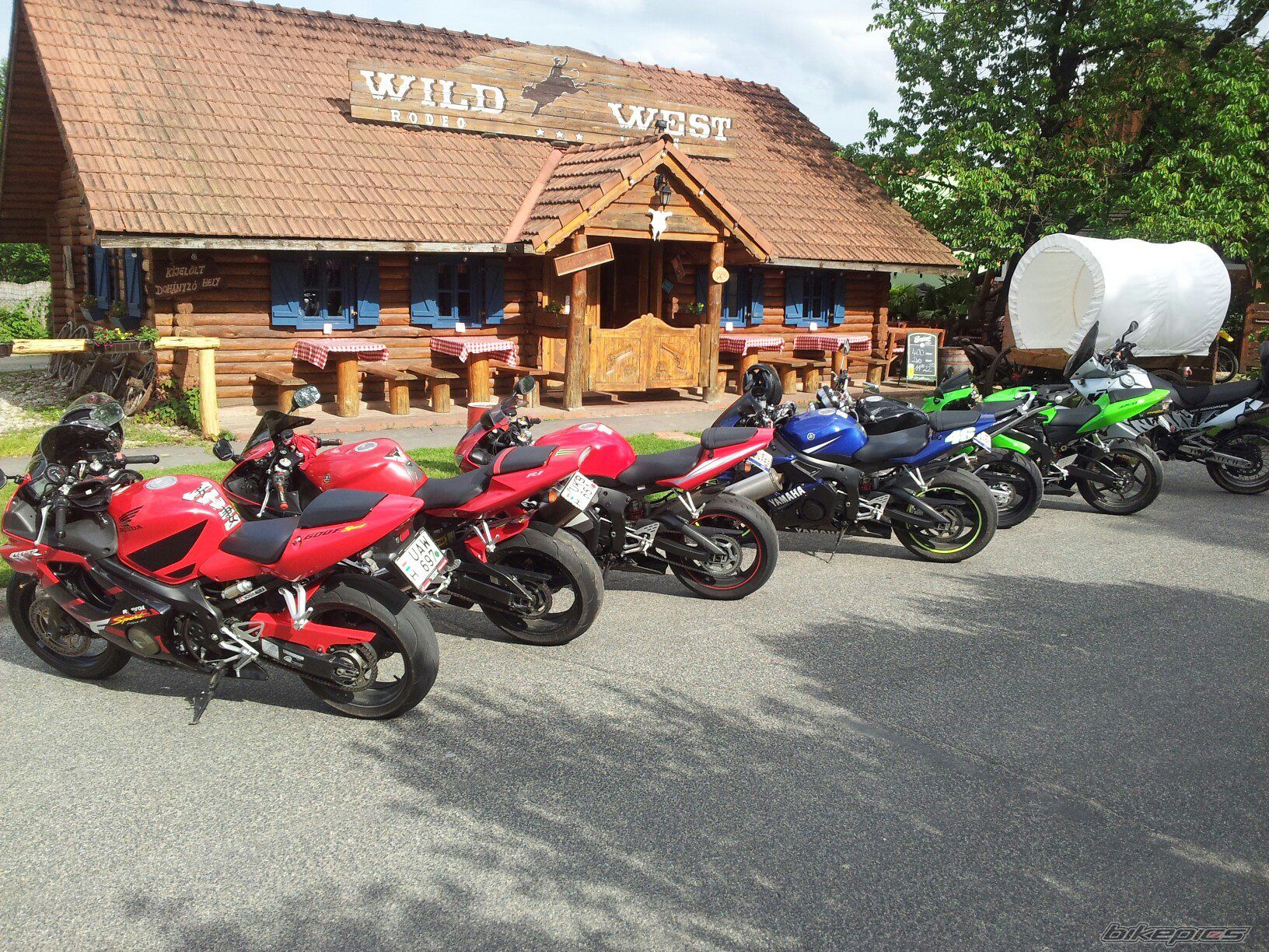 Bike Photo 2557369