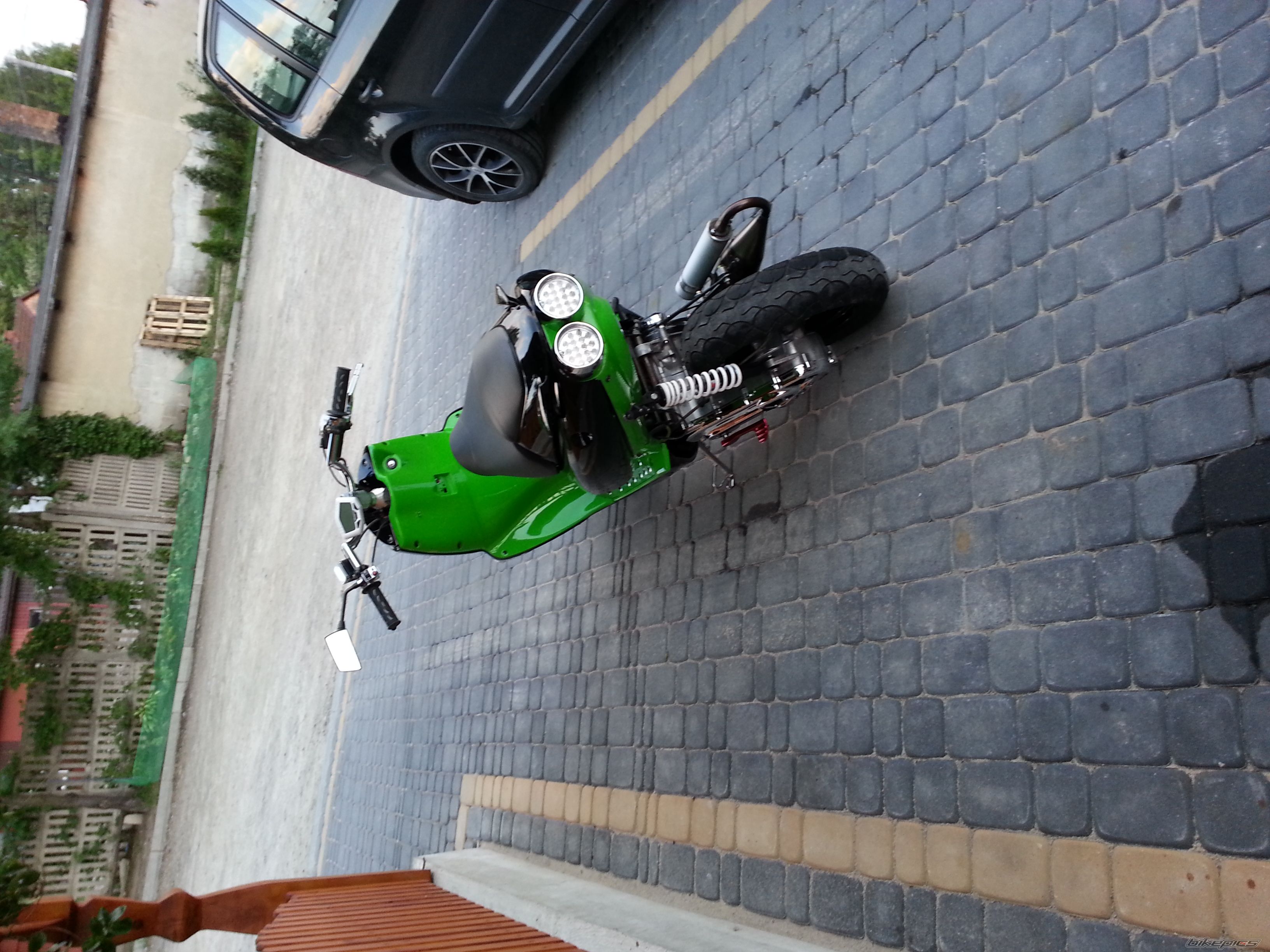 Bike Photo 2562012